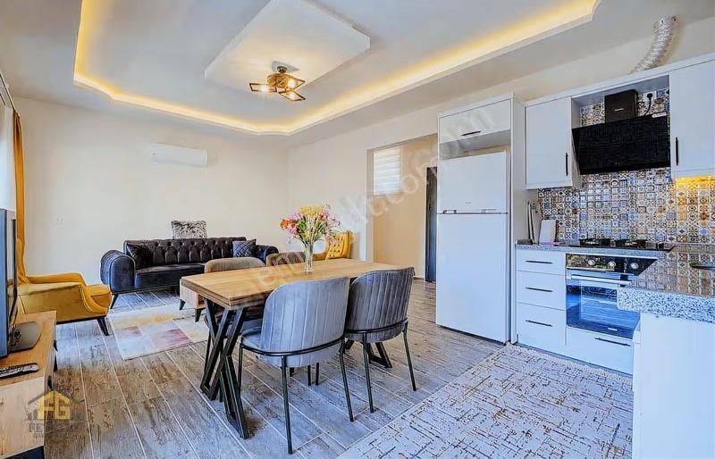 Faralya'da 2600 M² Arsa İçinde Deniz Manzaralı Villa - Görsel 8