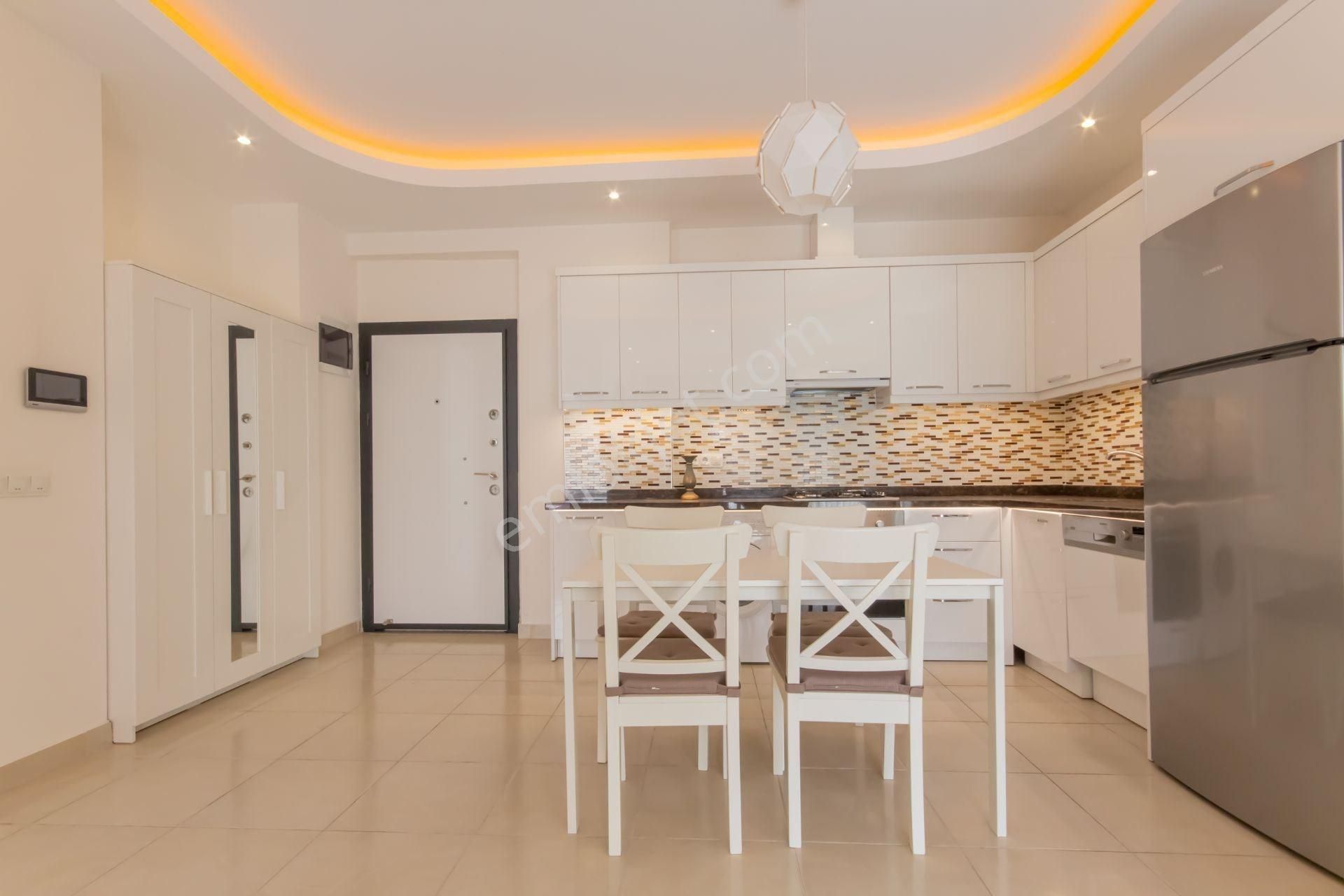 Alanya Mahmutlar’ Satılık Lüks 1+1 Daire Denize 350 Mt. Mesafede - Görsel 5