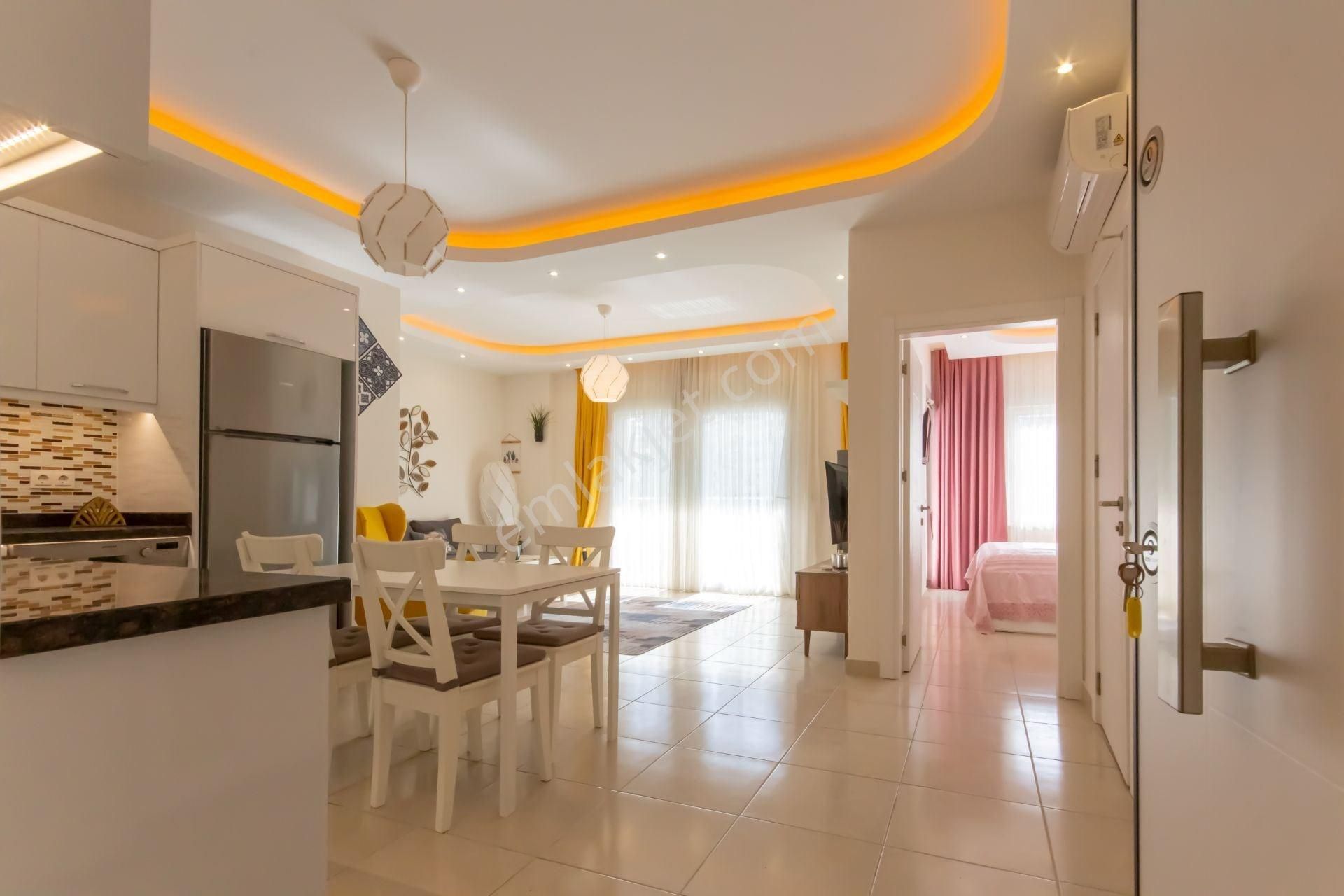 Alanya Mahmutlar’ Satılık Lüks 1+1 Daire Denize 350 Mt. Mesafede - Görsel 2