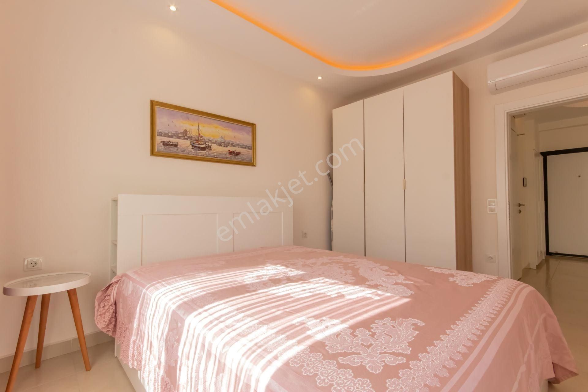 Alanya Mahmutlar’ Satılık Lüks 1+1 Daire Denize 350 Mt. Mesafede - Görsel 8