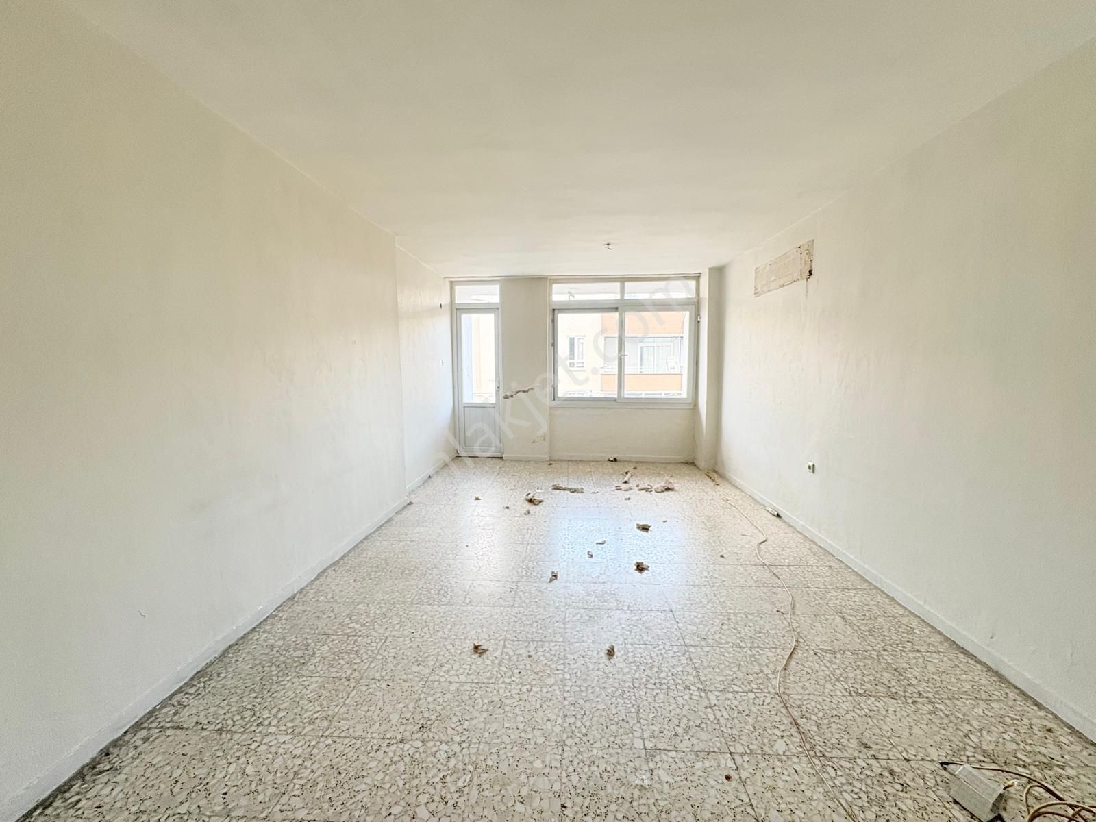 Prestij'den Cumhuriyet'te Sosyete Civarı 3+1 Daire - Görsel 3