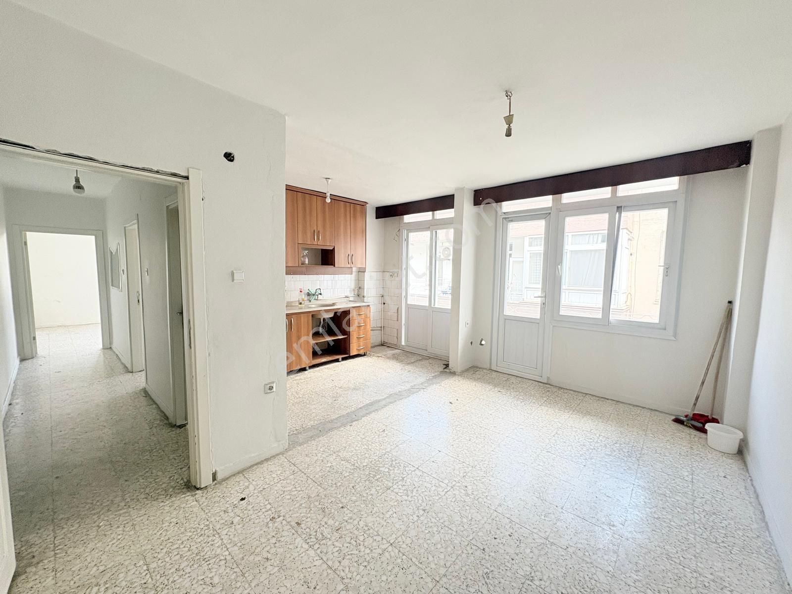 Prestij'den Cumhuriyet'te Sosyete Civarı 3+1 Daire - Görsel 4