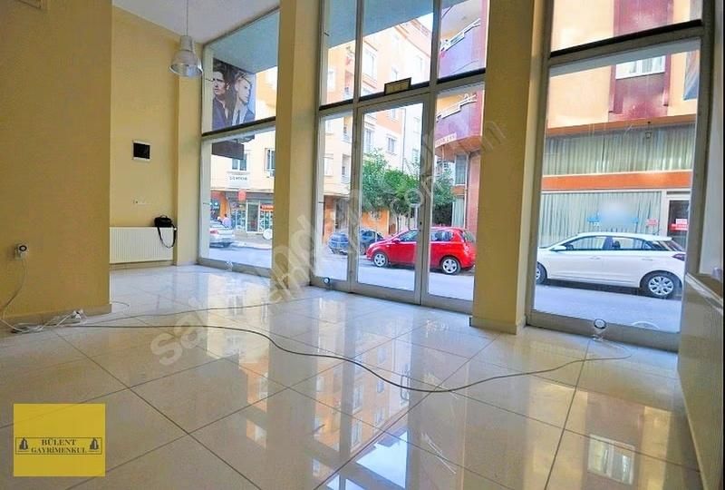 Bahçelievler İski Yakını 3 Katlı Satılık Dükkan (145 M²) - Görsel 15
