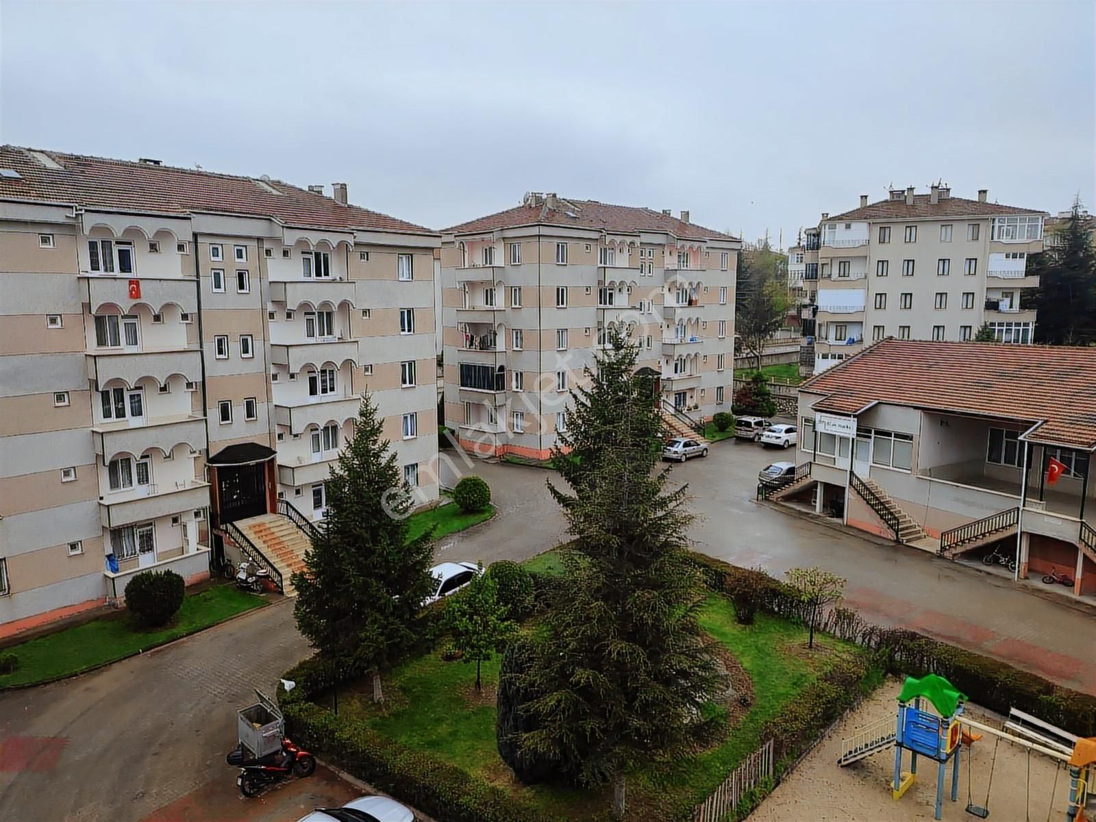 Yunusemre Mahallesi Dilek Sitesinde 135 M2 Satılık Daire - Görsel 23