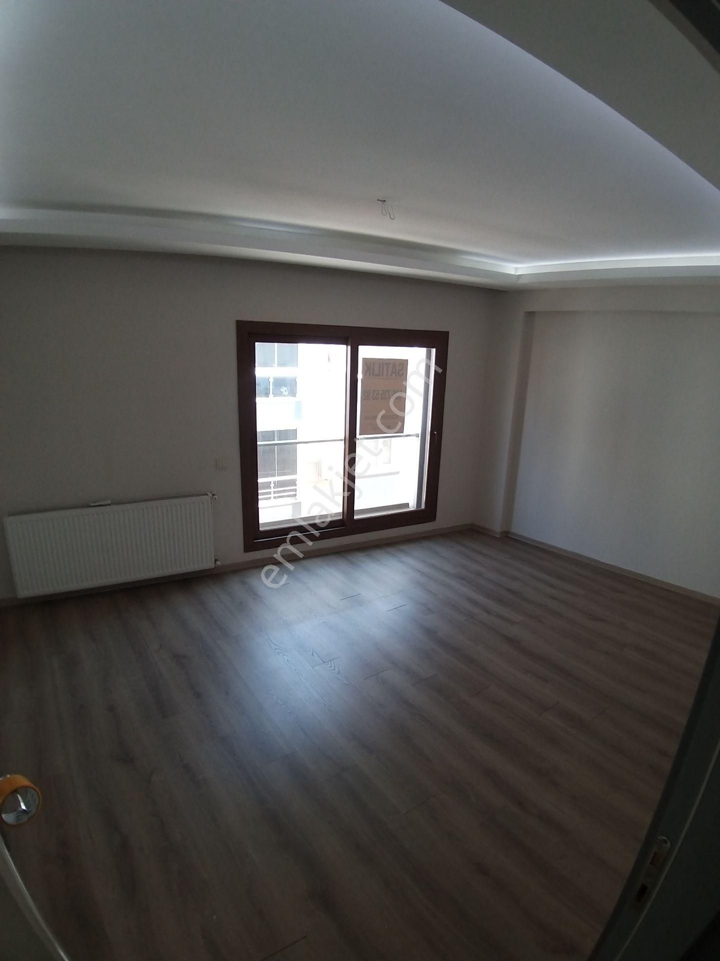 İzmir Buca Hürriyet Mahallesinde.//8yıllıkarakat//2+1ayrımutfaklı/izbana5dkmes.satılık Daire - Görsel 6