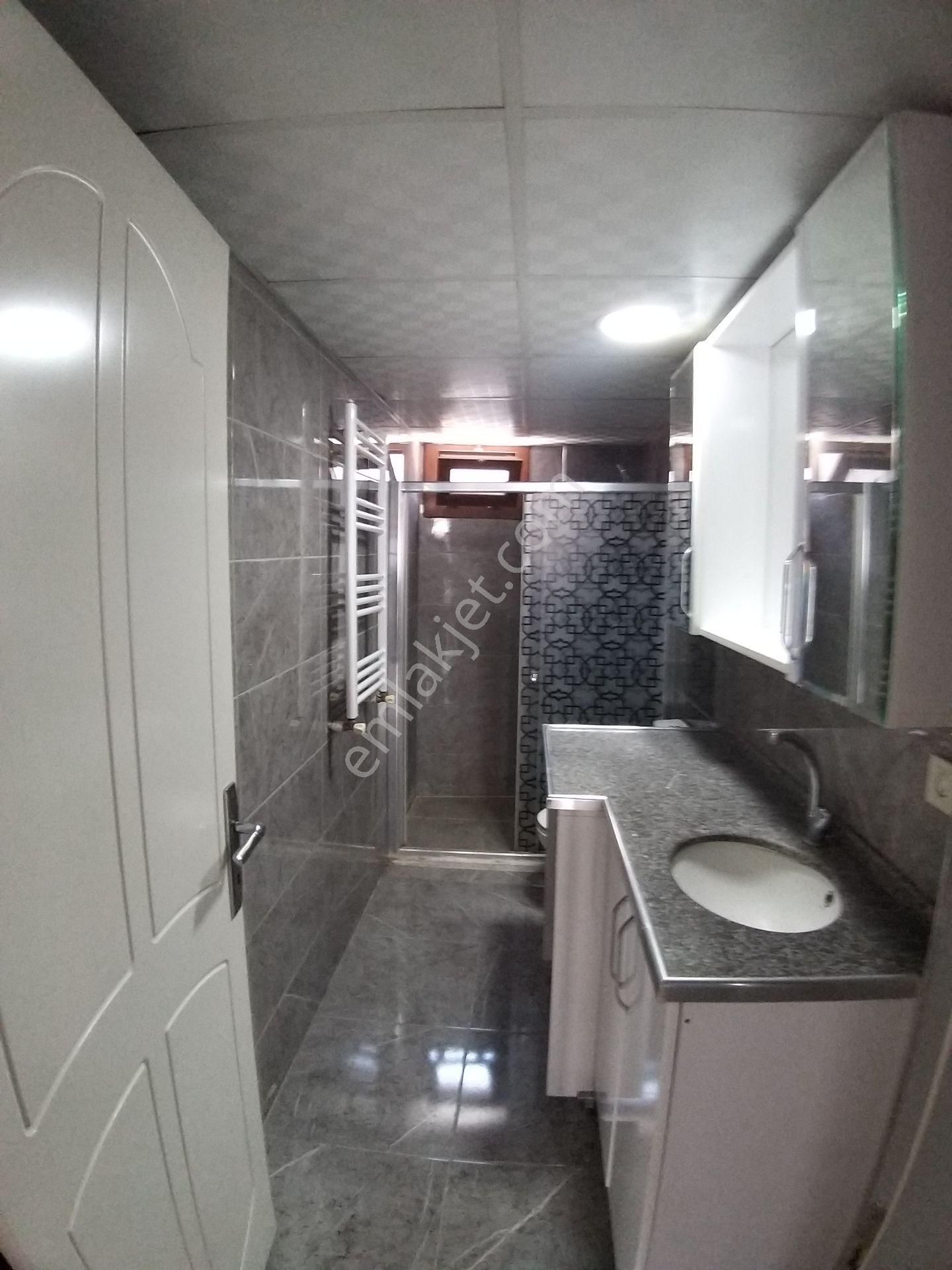 İzmir Buca Hürriyet Mahallesinde.//8yıllıkarakat//2+1ayrımutfaklı/izbana5dkmes.satılık Daire - Görsel 14