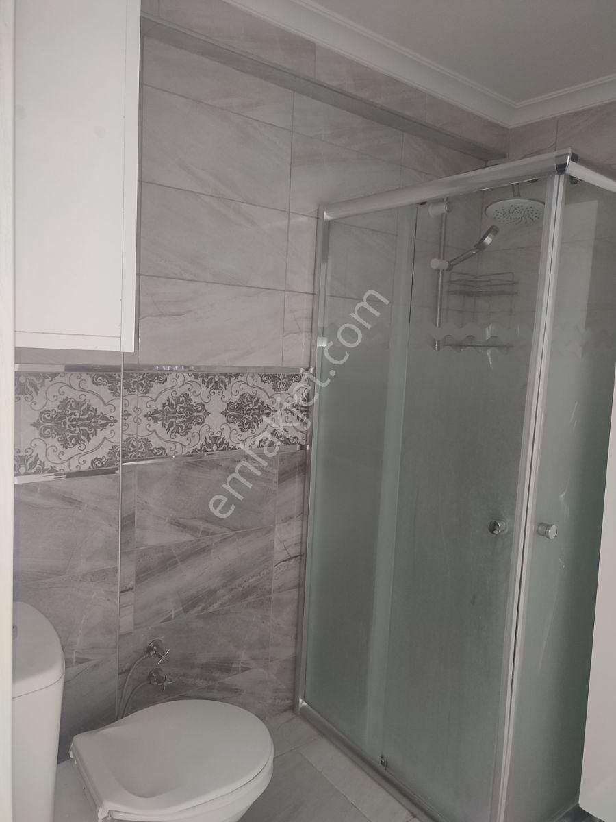 Yeni Mahalle'de 3+1 135 M2 Mükemmel Konumda Kiralık Daire - Görsel 11