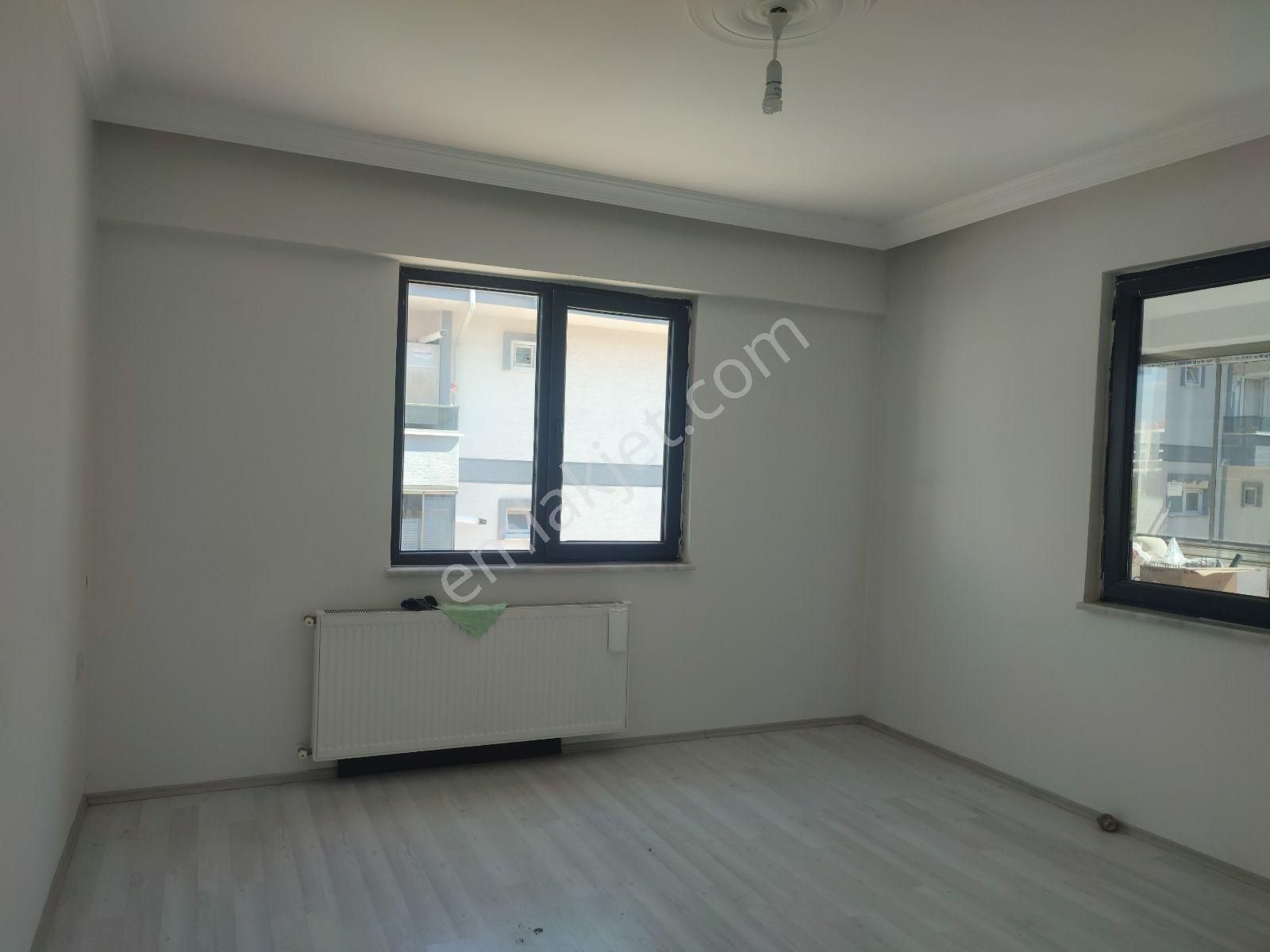 Yeni Mahalle'de 3+1 135 M2 Mükemmel Konumda Kiralık Daire - Görsel 9