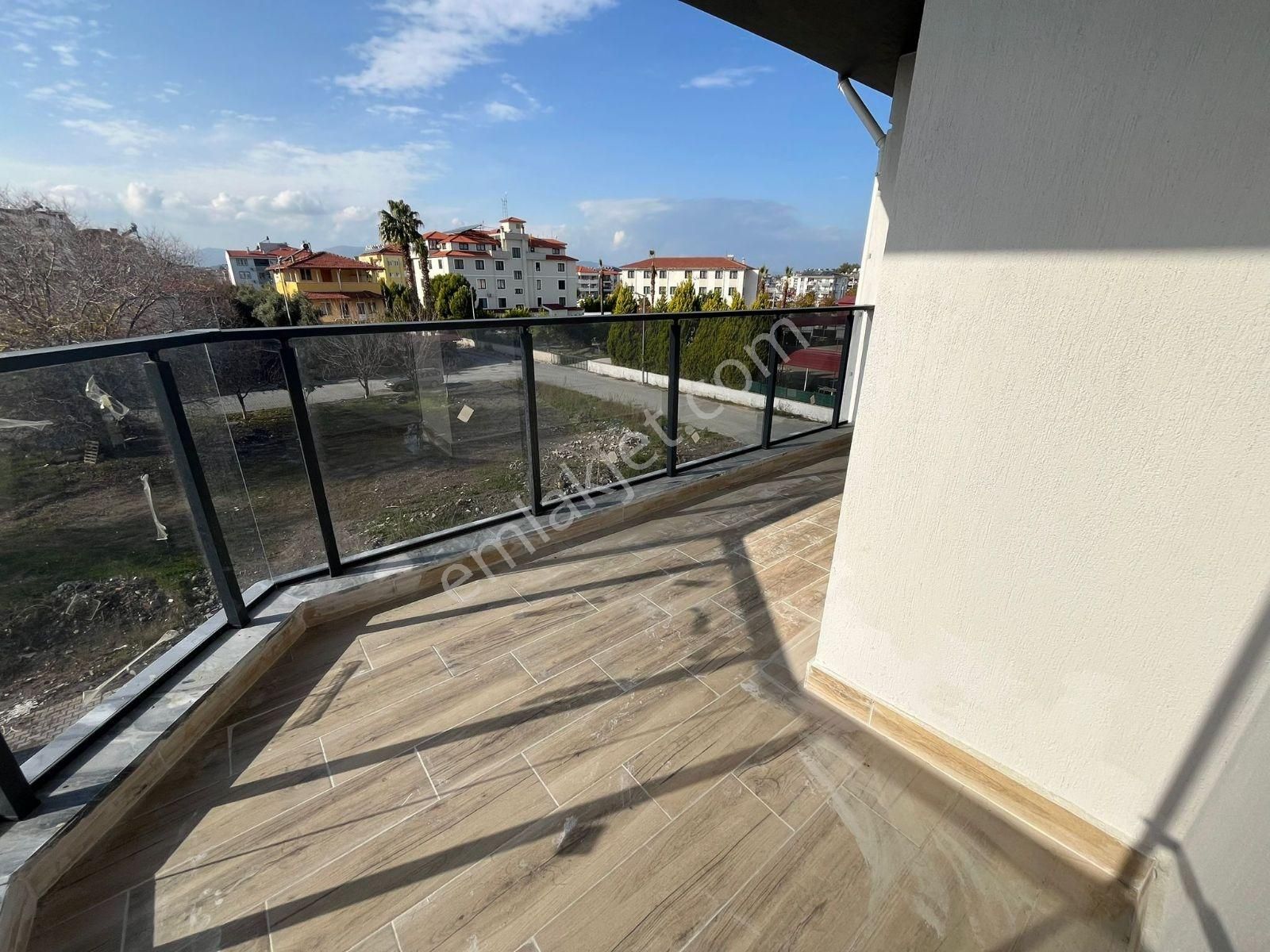 Bahçe Nizam Harika Konumda Satılık Daire - Görsel 18