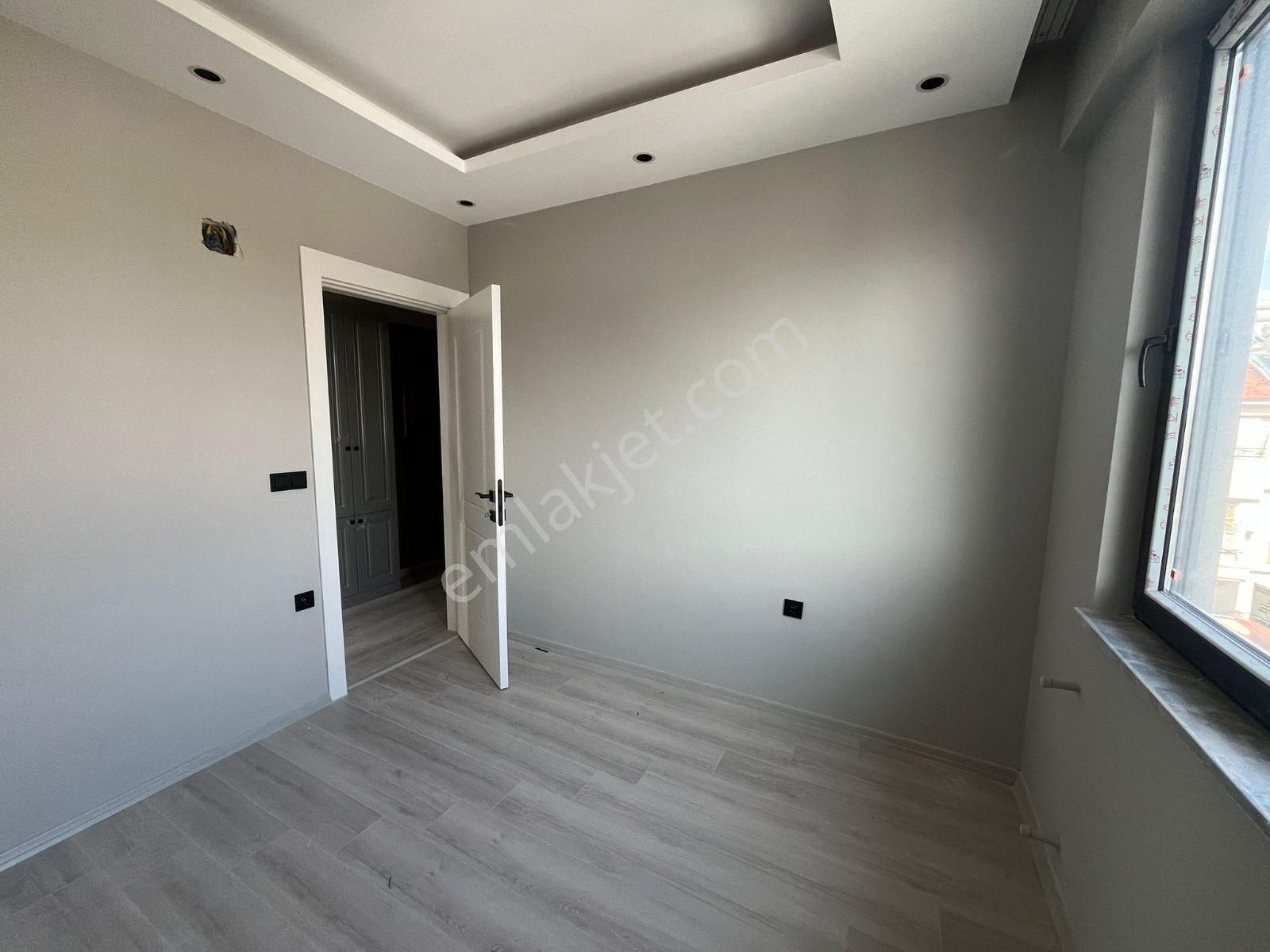 Bahçe Nizam Harika Konumda Satılık Daire - Görsel 9