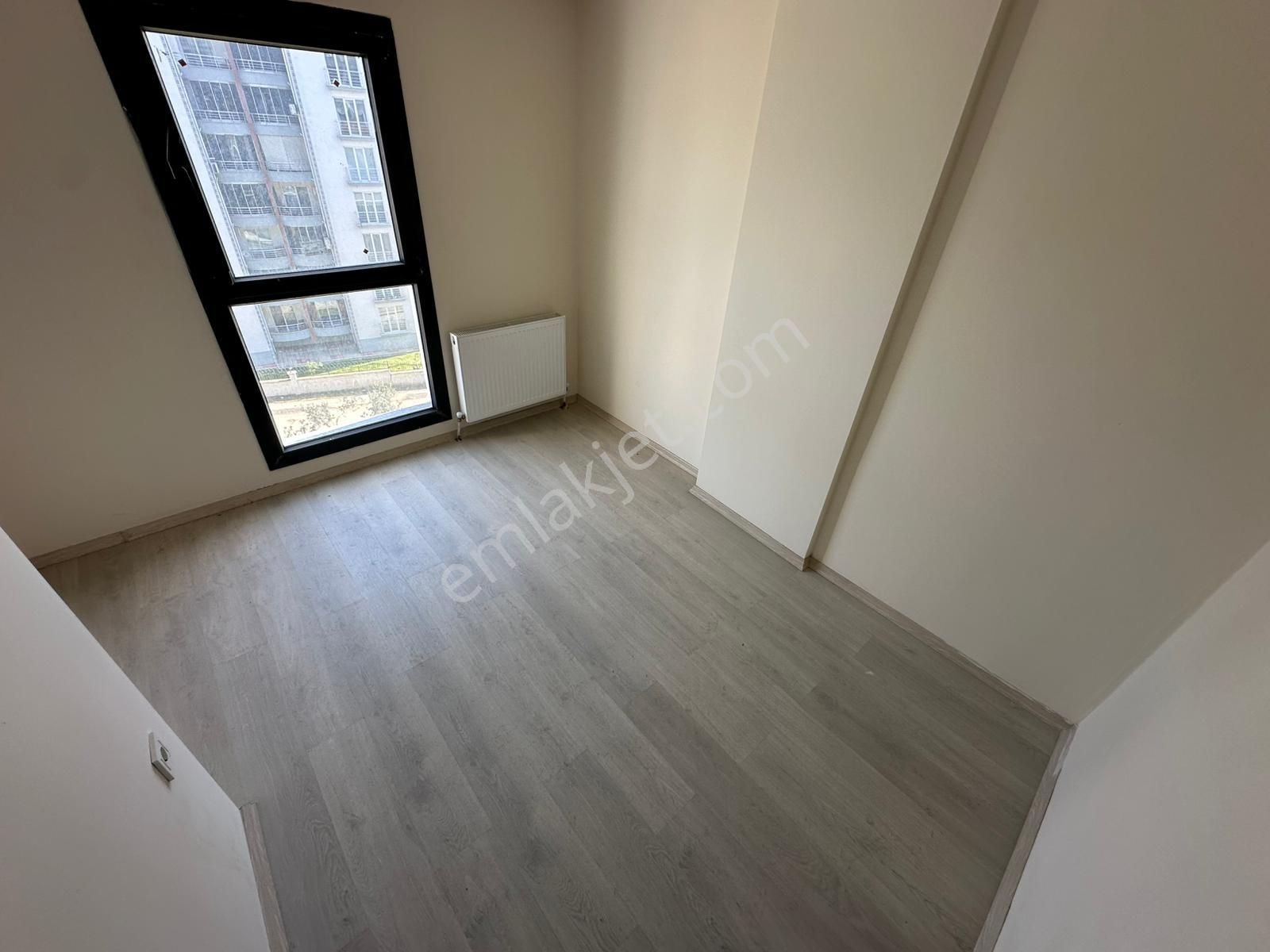 Dora Dan Kadıköyde Satılık Harika Manzaralı 1+1 Sıfır Daire - Görsel 15