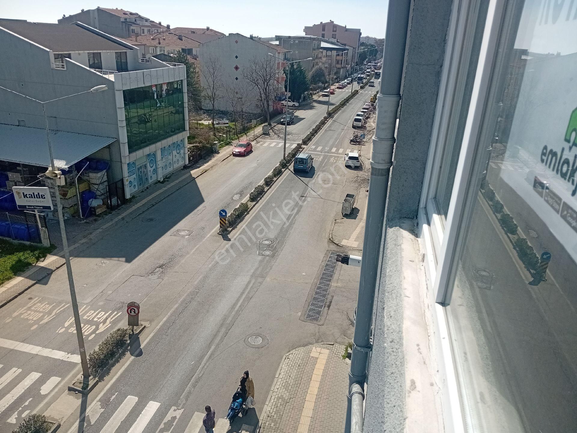Altınovada Bulvar Üzeri Kiralık 3+1 Deniz Man. Daire - Görsel 33