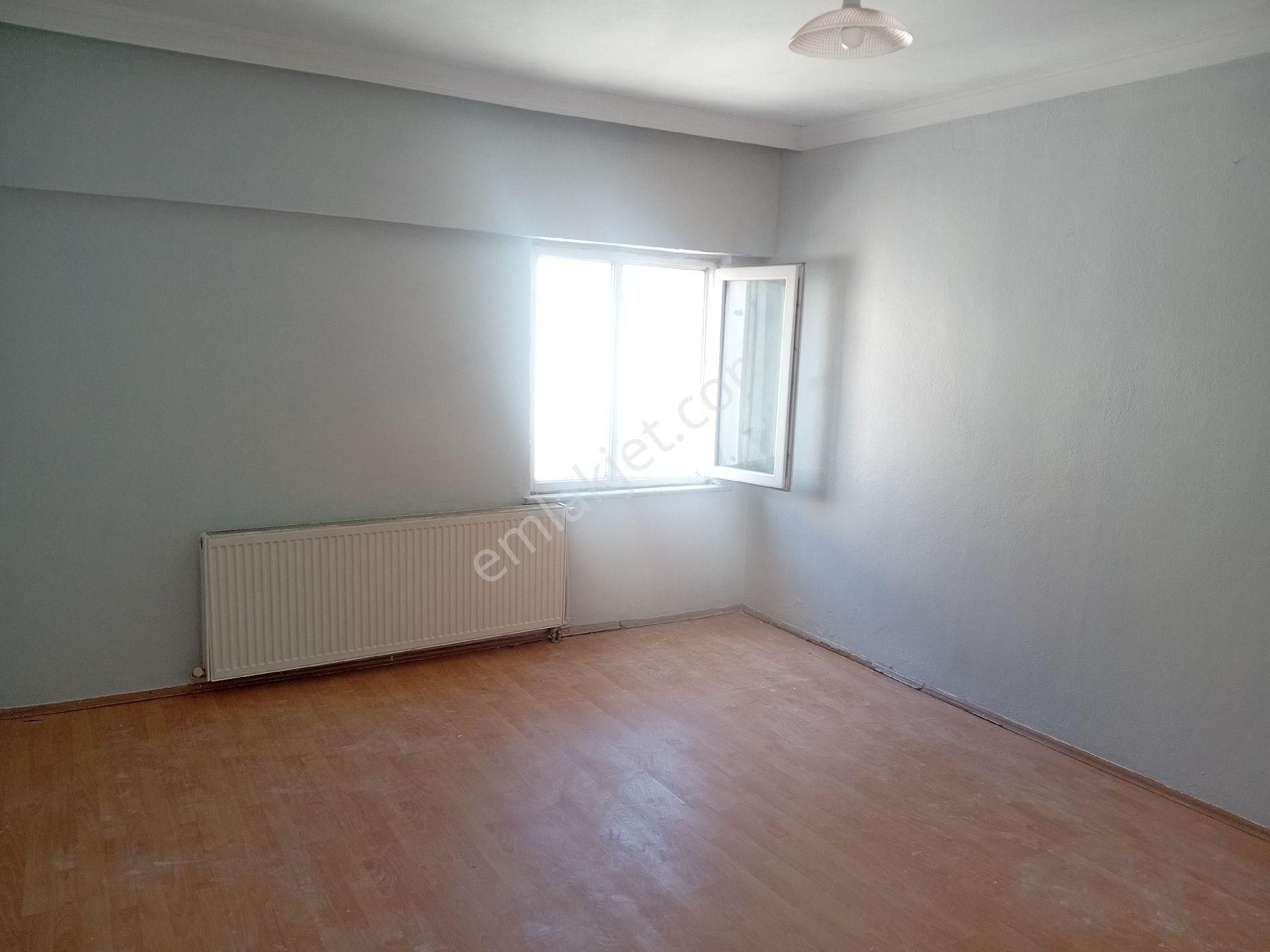 Altınovada Bulvar Üzeri Kiralık 3+1 Deniz Man. Daire - Görsel 13