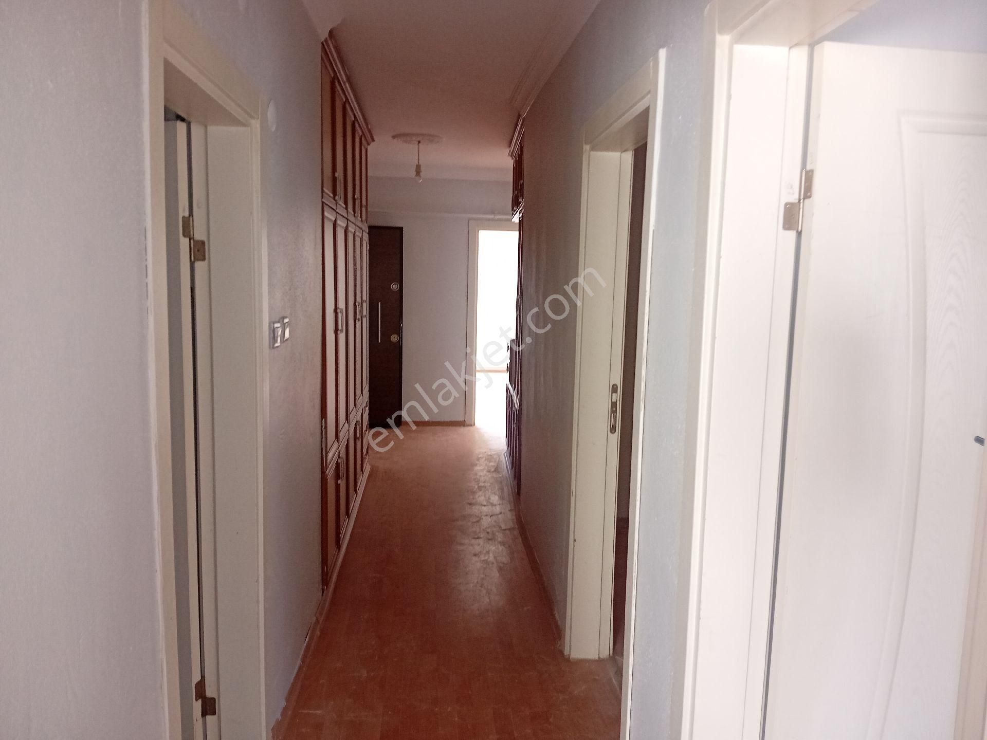 Altınovada Bulvar Üzeri Kiralık 3+1 Deniz Man. Daire - Görsel 11