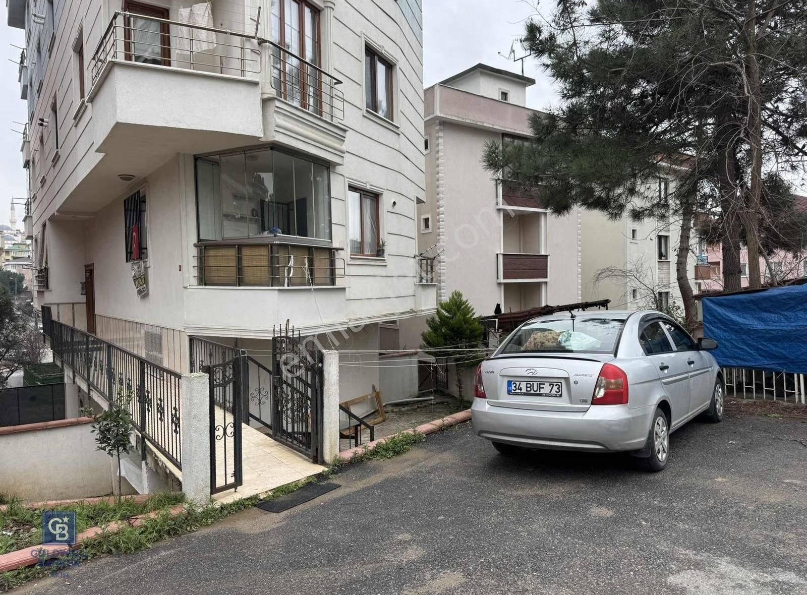 Sancaktepe Emek Mahallesinde Hastaneye Yakın Satılık Daire