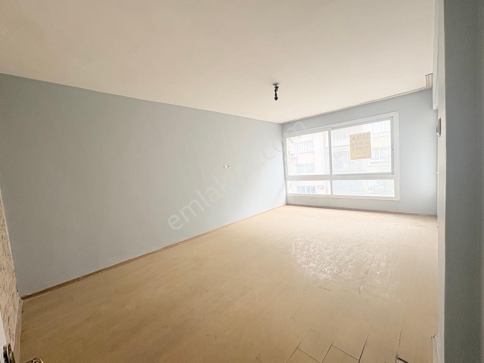 Prestij'den Hamidiye'de Asansörlü Geniş Oturumlu 2+1 Daire