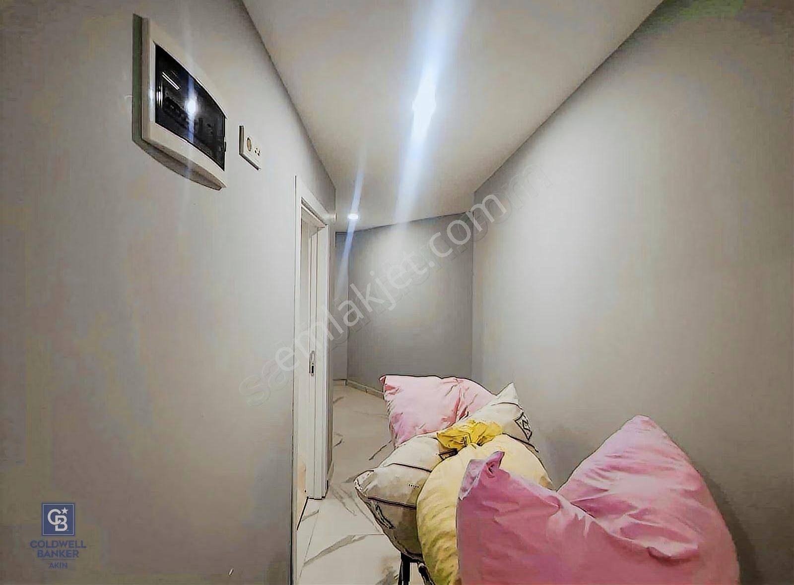 Samandıra Akpınar Mh Metroya Yakın 5+2 Satılık Daire - Görsel 2