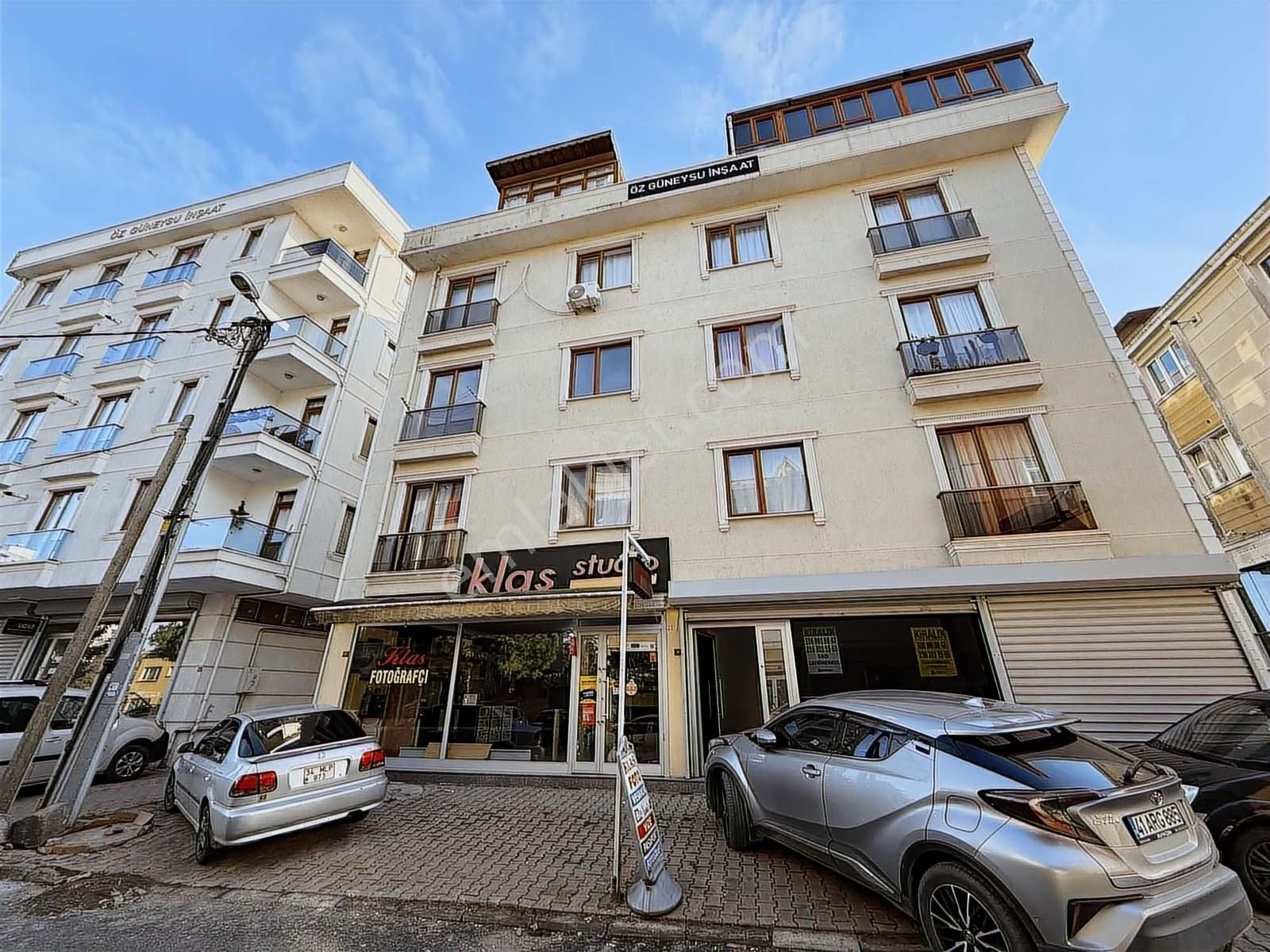 Sultanbeyli De Ana Caddeye Yakın Depolu Kiralık 120 M2 Dükkan - Görsel 16