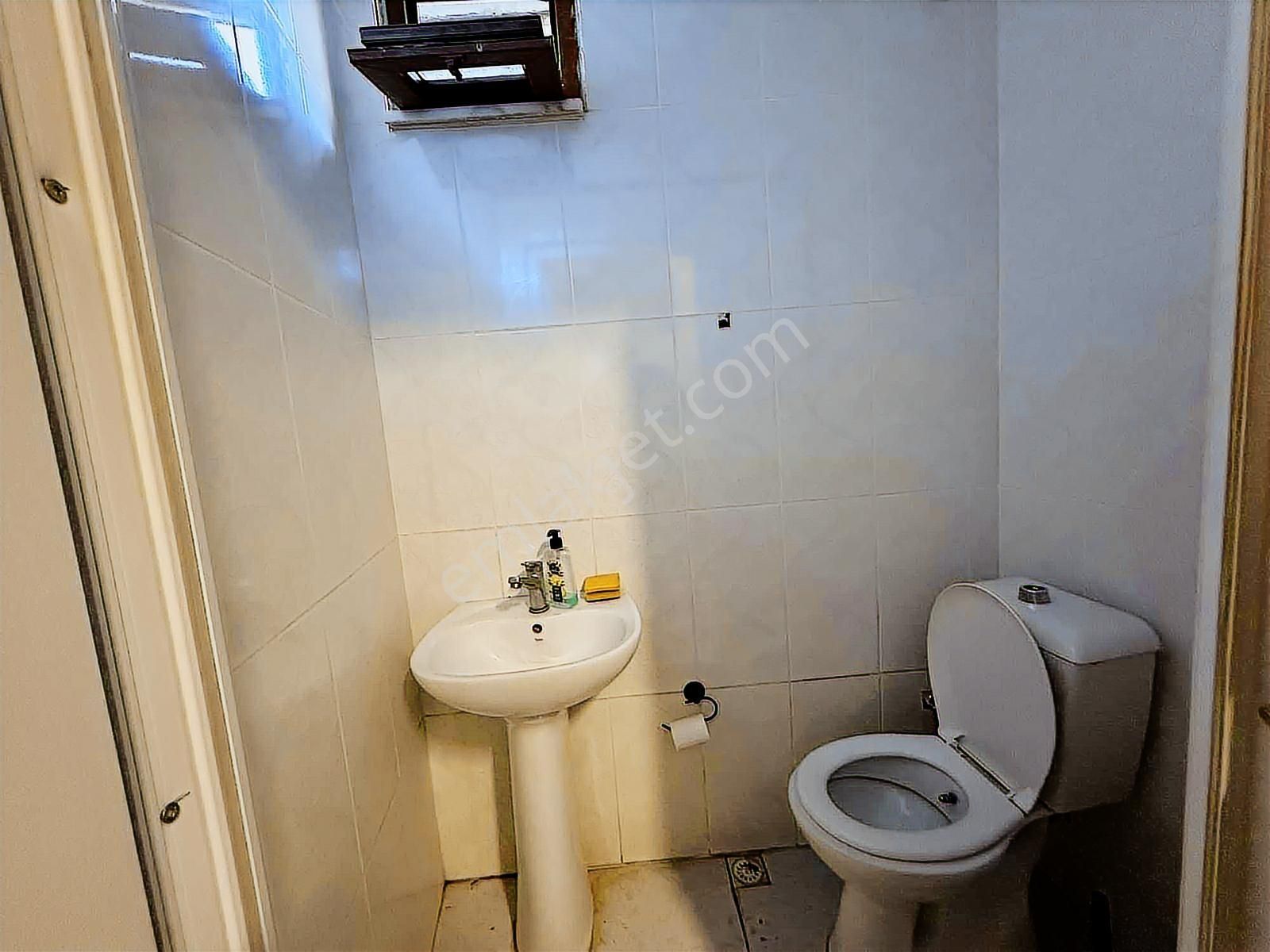 Sultanbeyli De Ana Caddeye Yakın Depolu Kiralık 120 M2 Dükkan - Görsel 2