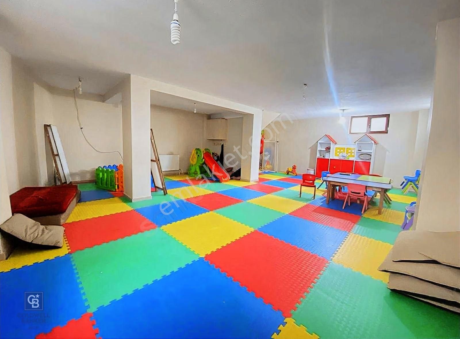 Sancaktepe Yenidoğan Atatürk Cad. 30 M. Mesafe Satılık Dükkan - Görsel 9