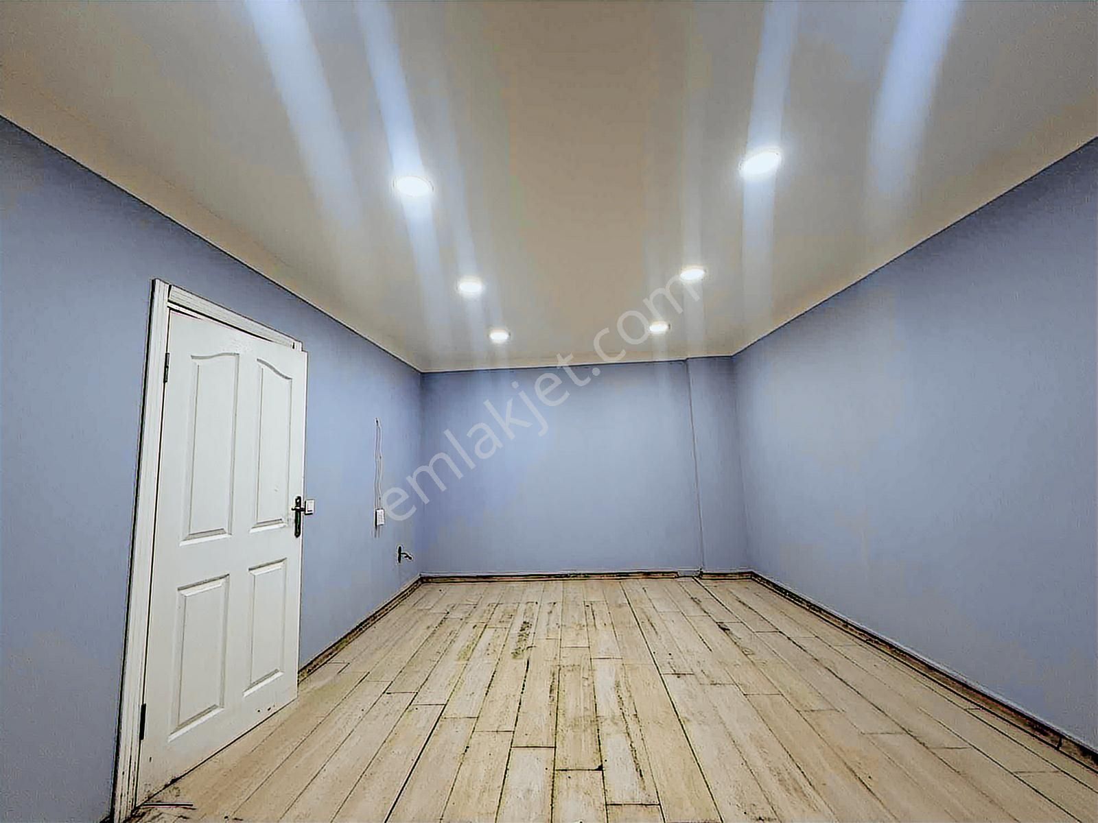 Samandıra Merkezde 140 M2 Depolu Kepenkli Kiralık Dükkan - Görsel 7