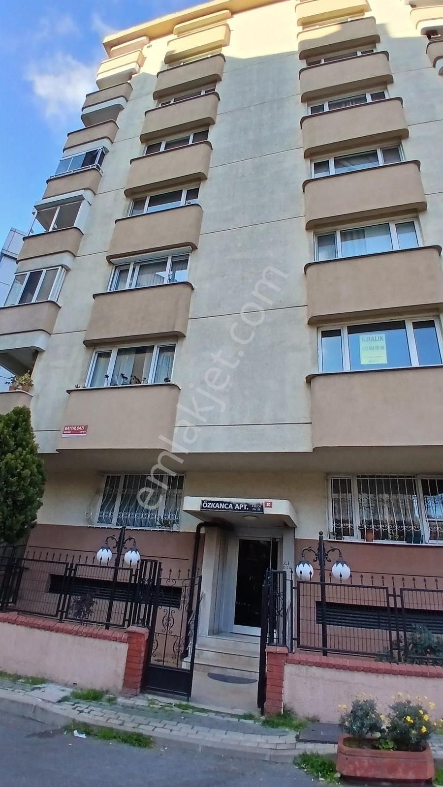 Ataşehir Merkezde 3+1 Balkonlu Boş Kiralık Daire - Görsel 16