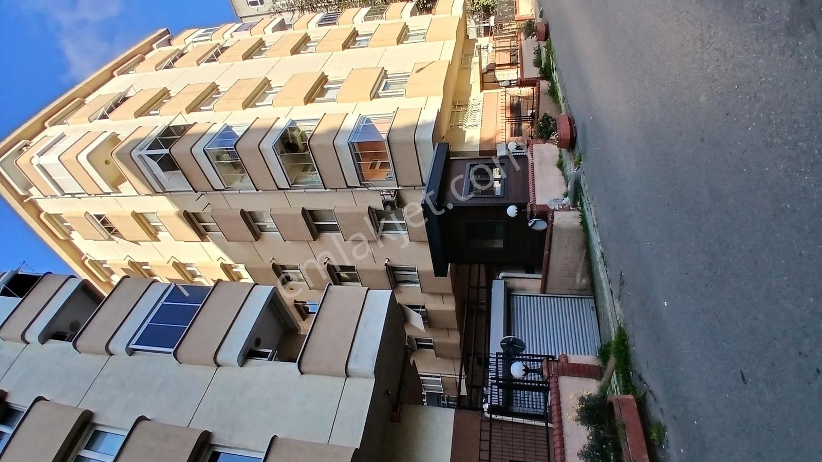 Ataşehir Merkezde 3+1 Balkonlu Boş Kiralık Daire - Görsel 2