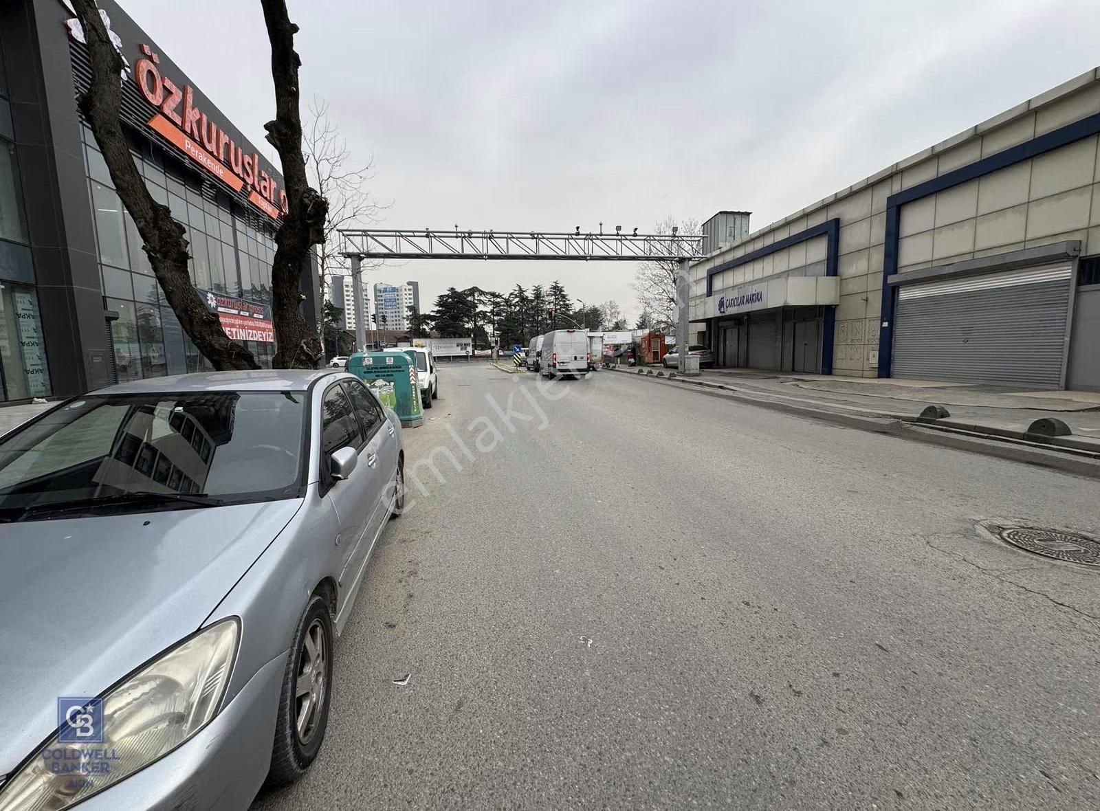 Sancaktepe Osmangazi Ve Aslı Türk Caddesine Cephe Kiralık Dükkan - Görsel 7