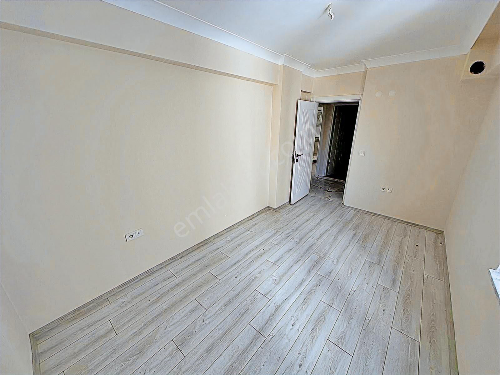 Çelik Emlaktan Kat Mülkiyetli İskanlı Satılık 2+1 Sıfır Daire - Görsel 18