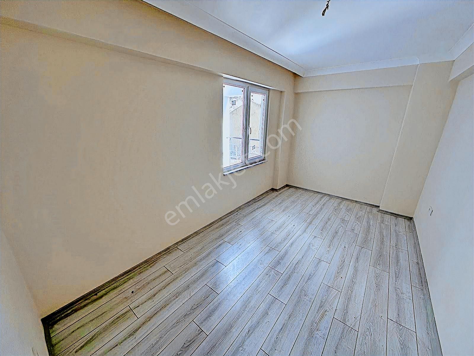 Çelik Emlaktan Kat Mülkiyetli İskanlı Satılık 2+1 Sıfır Daire - Görsel 17