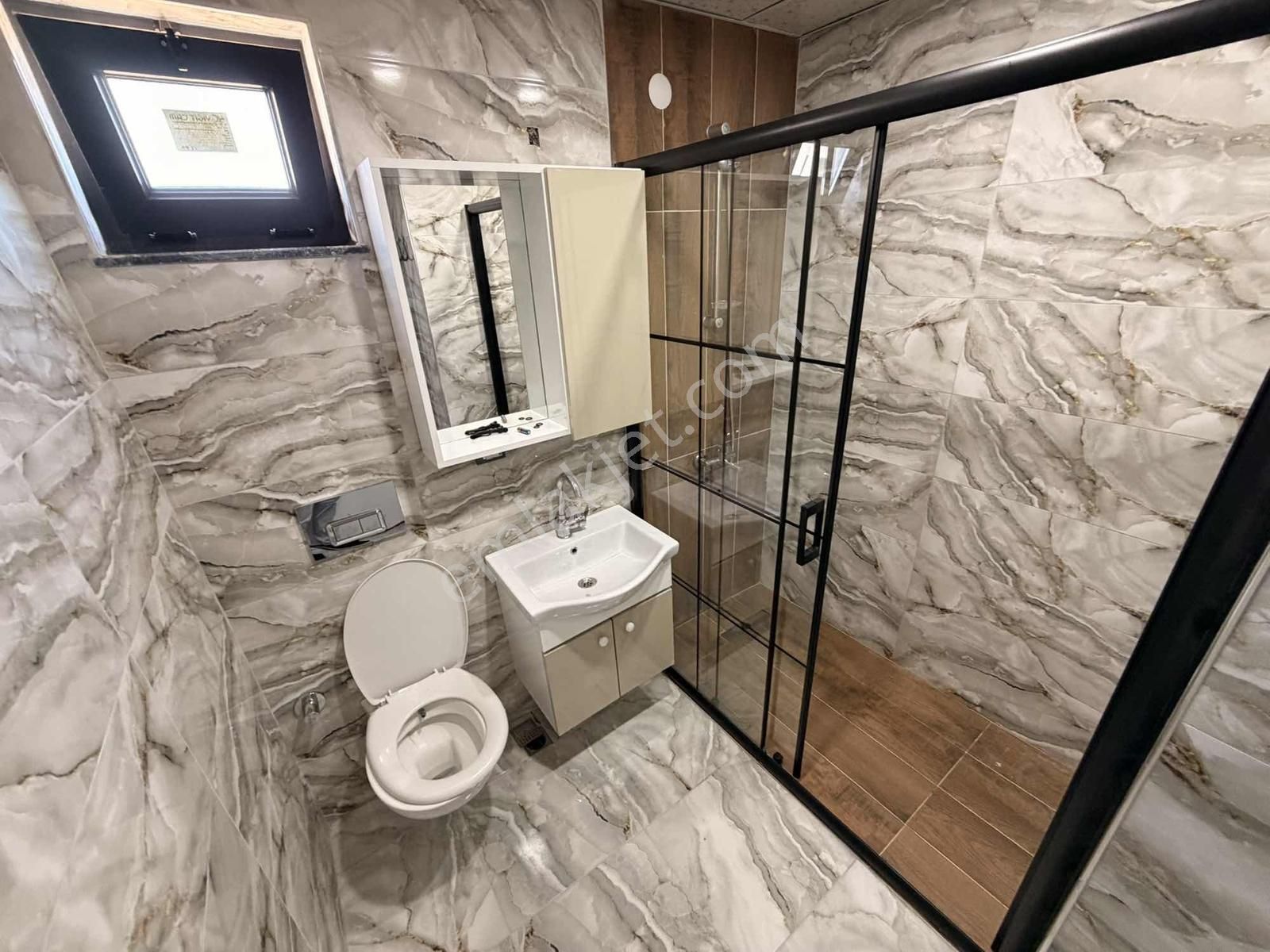 Demirelmahallesi 3+1 Tramvaya 100 M2 Arakat - Görsel 25