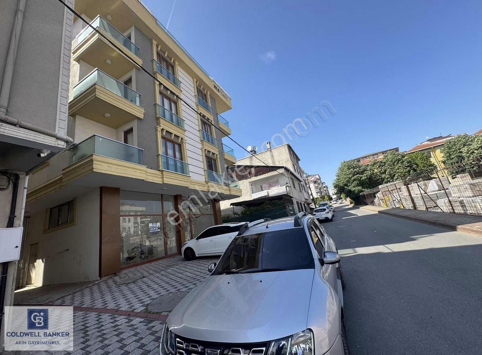 Sancaktepe Yenidoğan Atatürk Caddesine 20 Metre Üst Dubleks