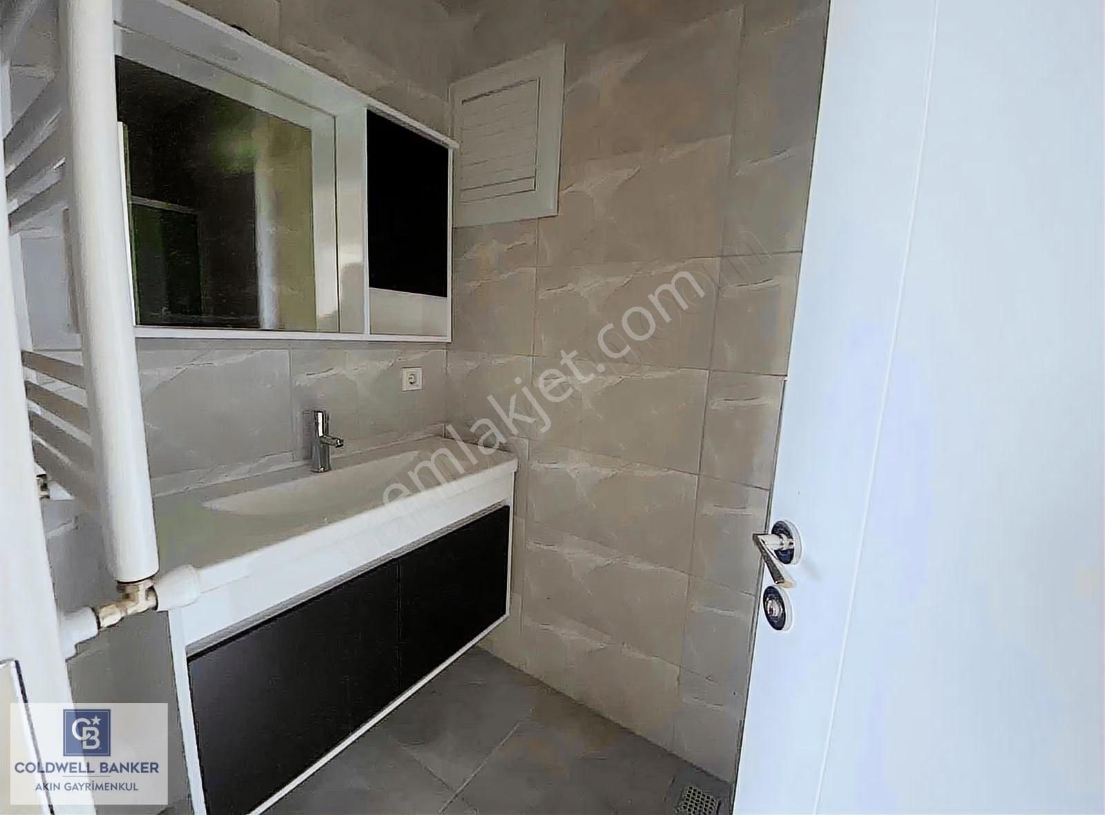 Sultanbeyli Site İçi 2+1 Sıfır Daire Arakat - Görsel 3