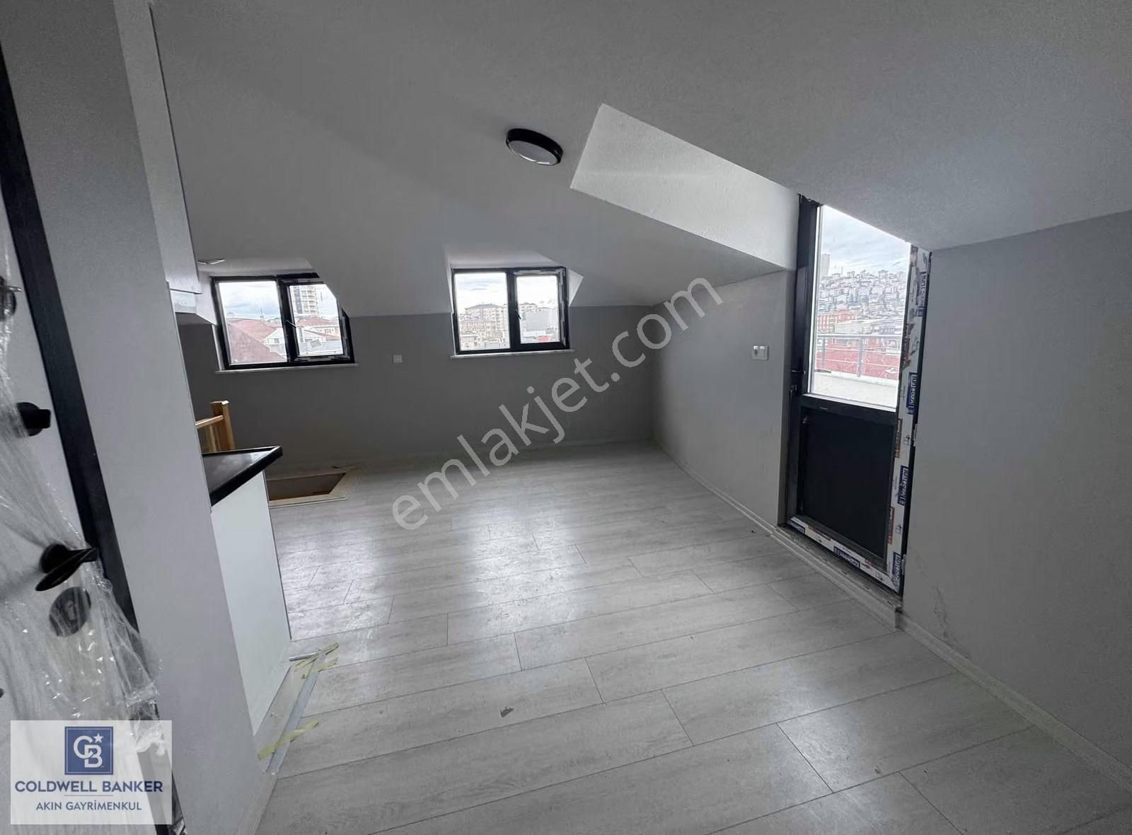 Satılık İki Ayrı Daire Şeklinde Sıfır Satılık Çatı Dubleks - Görsel 23