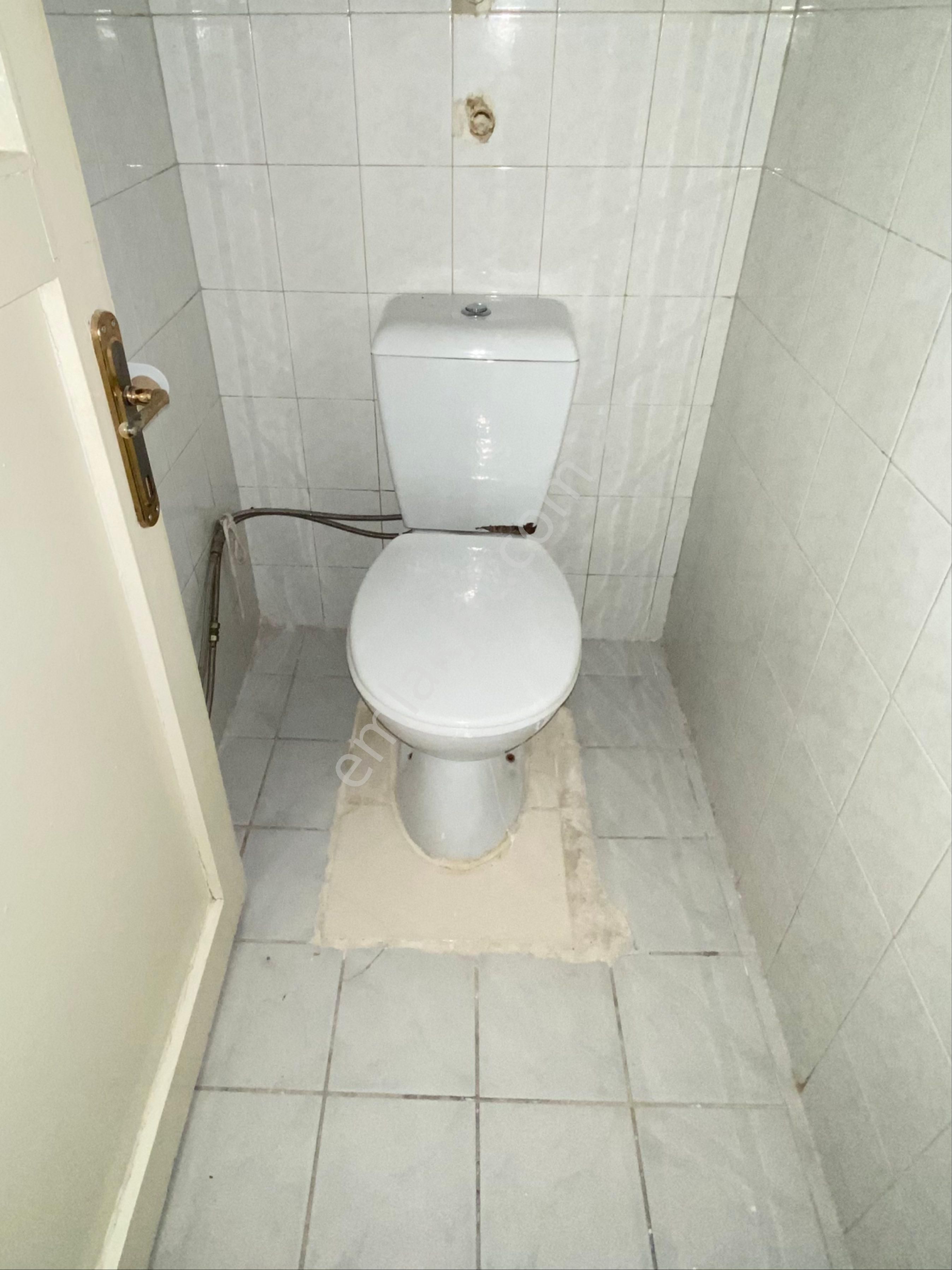 Soğanlı’da Genç Bina Boş!!! 2+1 Düz Giriş Full Masrafsız - Görsel 2