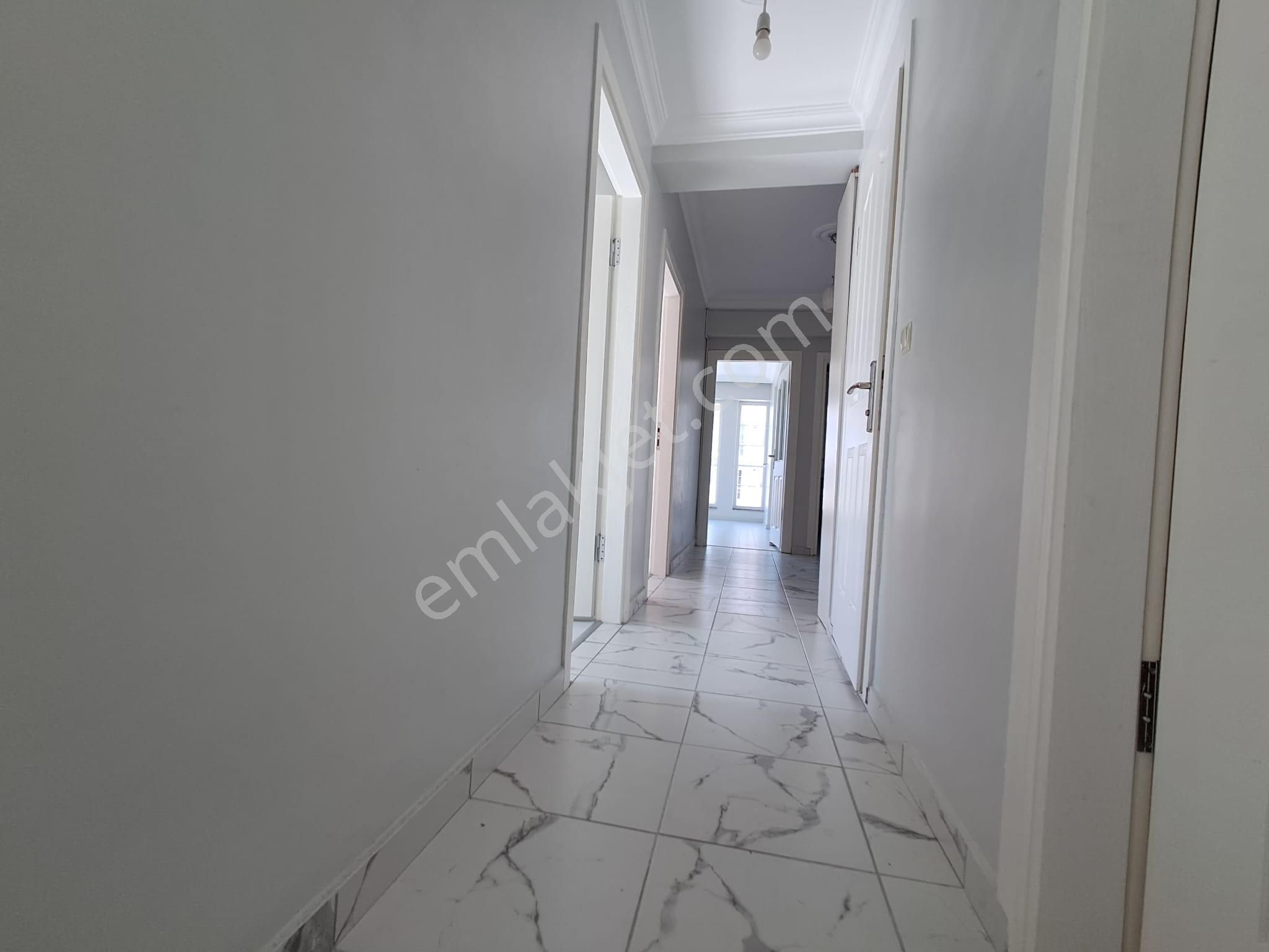 Ataşehir K.bakkalköy Gönül Sitesinde Masrafsız 110m2 3+1 Arakat - Görsel 8