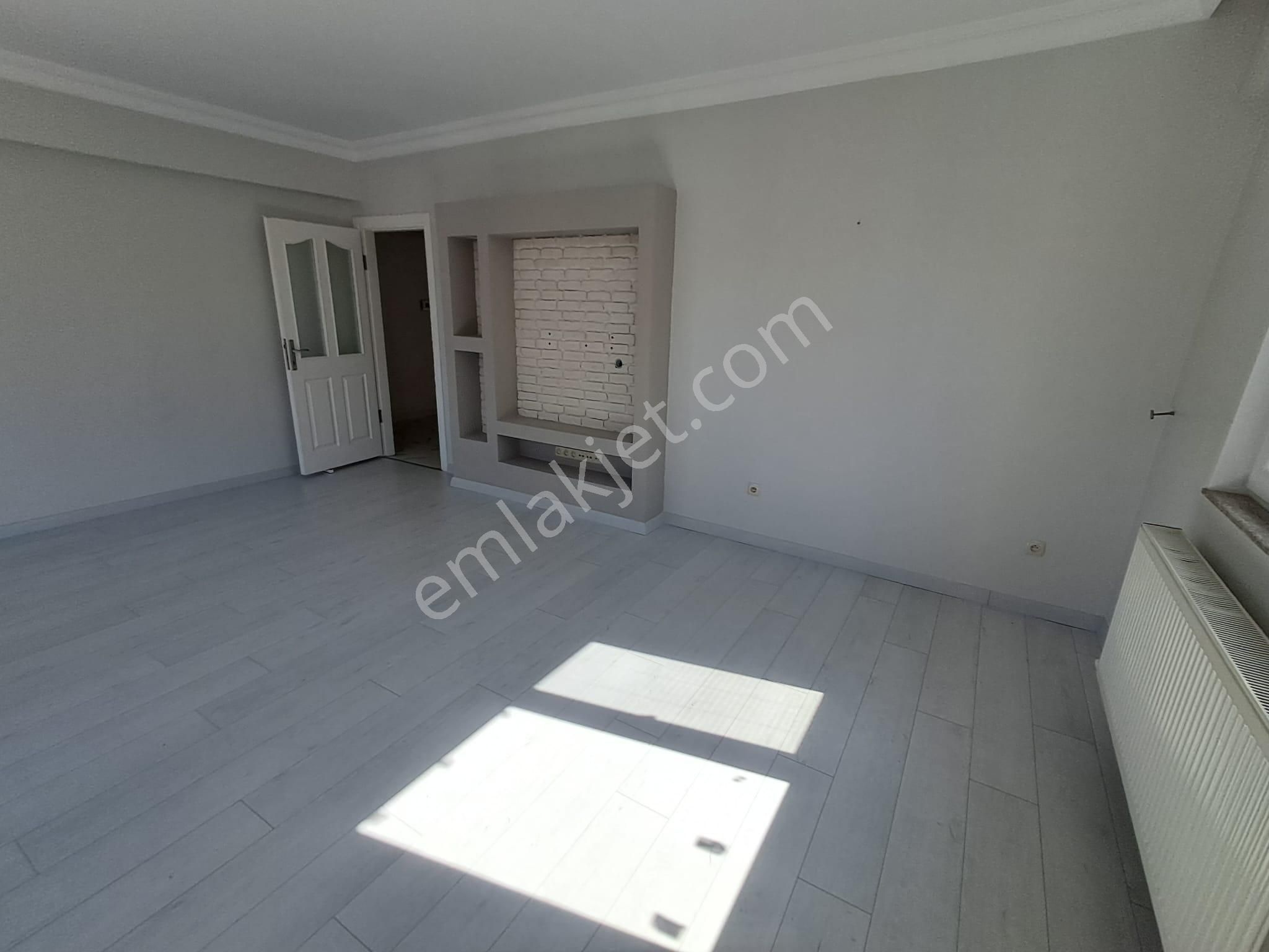 Ataşehir K.bakkalköy Gönül Sitesinde Masrafsız 110m2 3+1 Arakat - Görsel 6