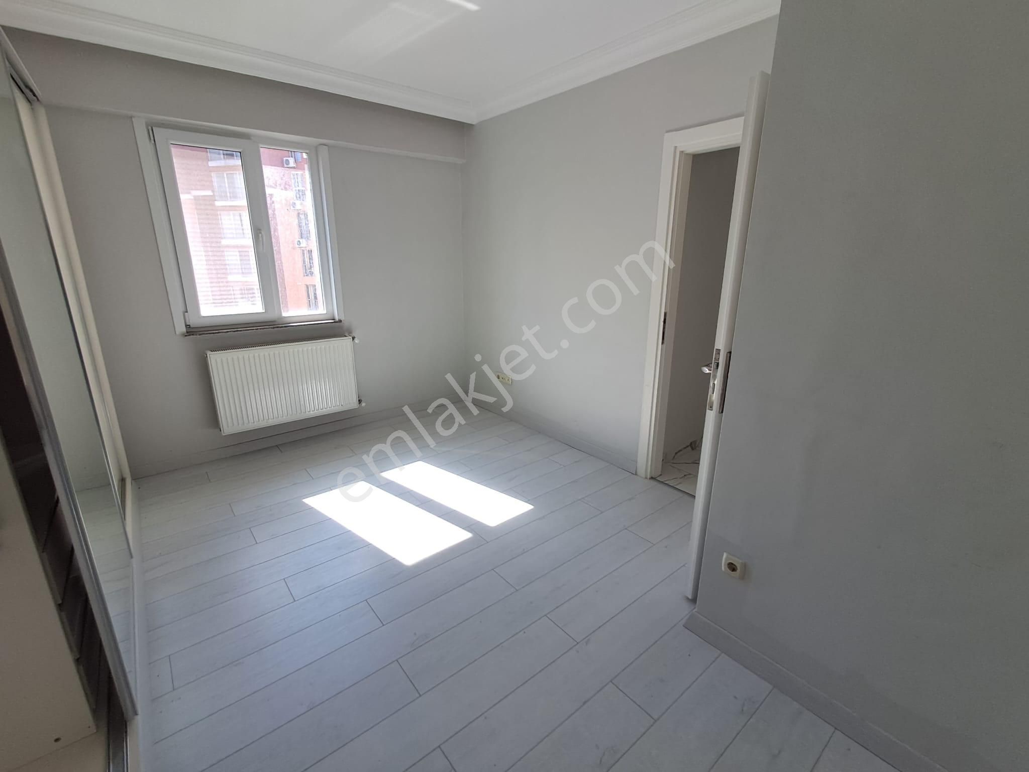 Ataşehir K.bakkalköy Gönül Sitesinde Masrafsız 110m2 3+1 Arakat - Görsel 22