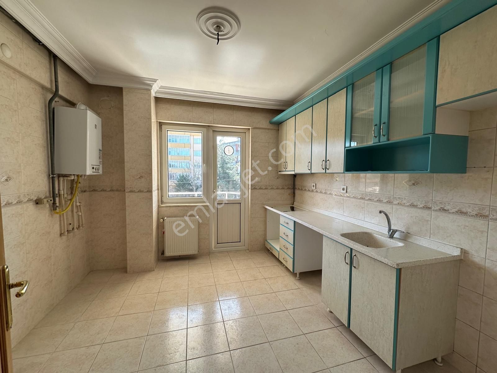 Remax Advantage Dan Konak Cd. Bursa Manzaralı Kiralık 3+1 Daire - Görsel 7