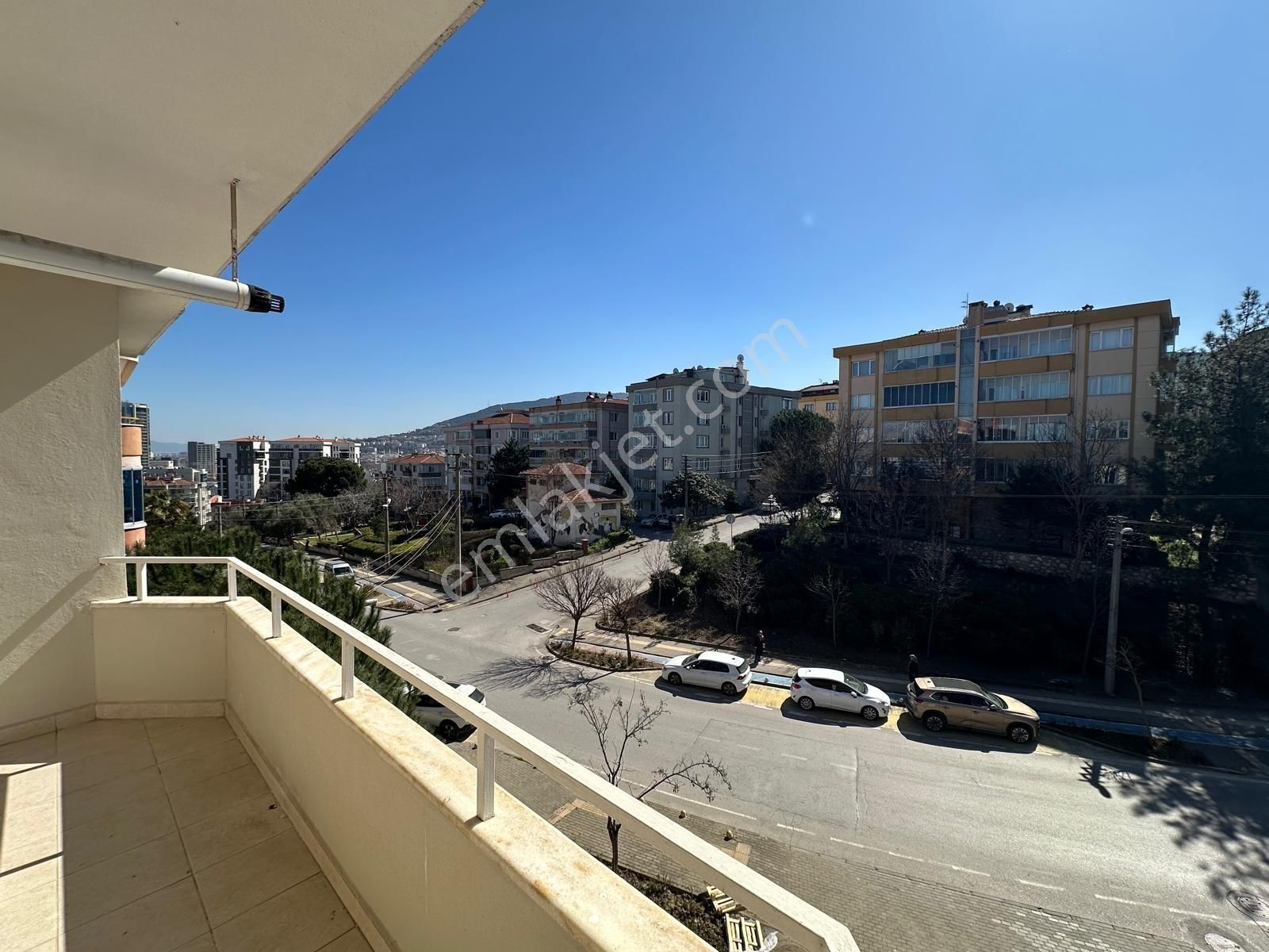 Remax Advantage Dan Konak Cd. Bursa Manzaralı Kiralık 3+1 Daire - Görsel 6