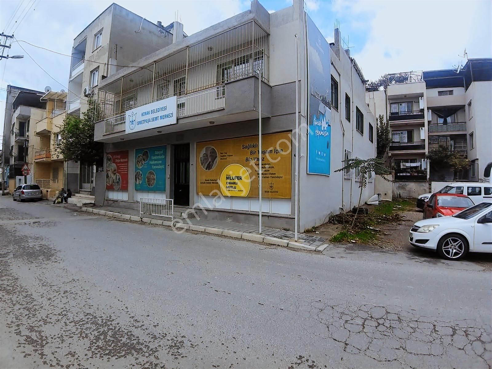 Buca Onat/tünelleri Girişi/okul Yanı//500m2kapalı Alanı Olanbina - Görsel 2