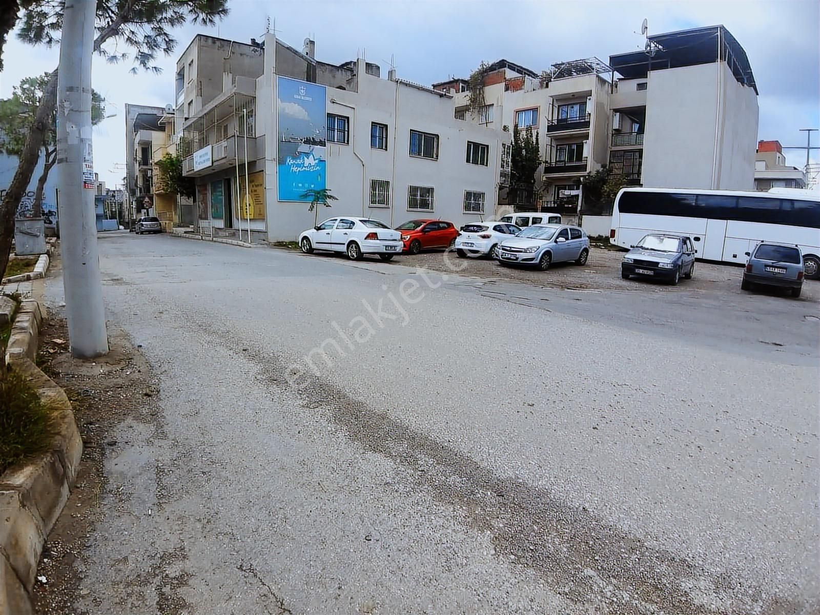 Buca Onat/tünelleri Girişi/okul Yanı//500m2kapalı Alanı Olanbina - Görsel 22