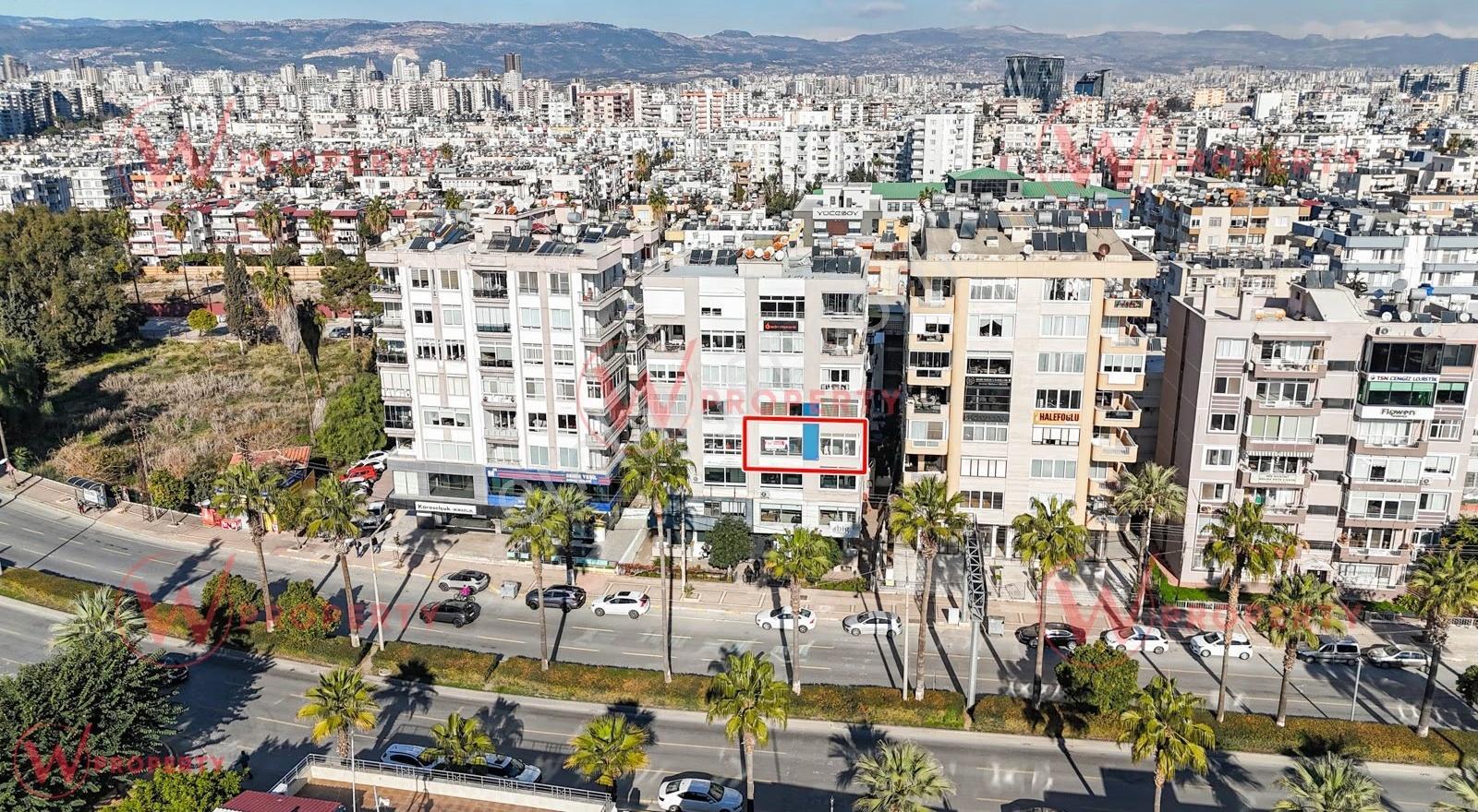 W Property'den Hilton Civ. Deniz Manzaralı Satılık Ofis