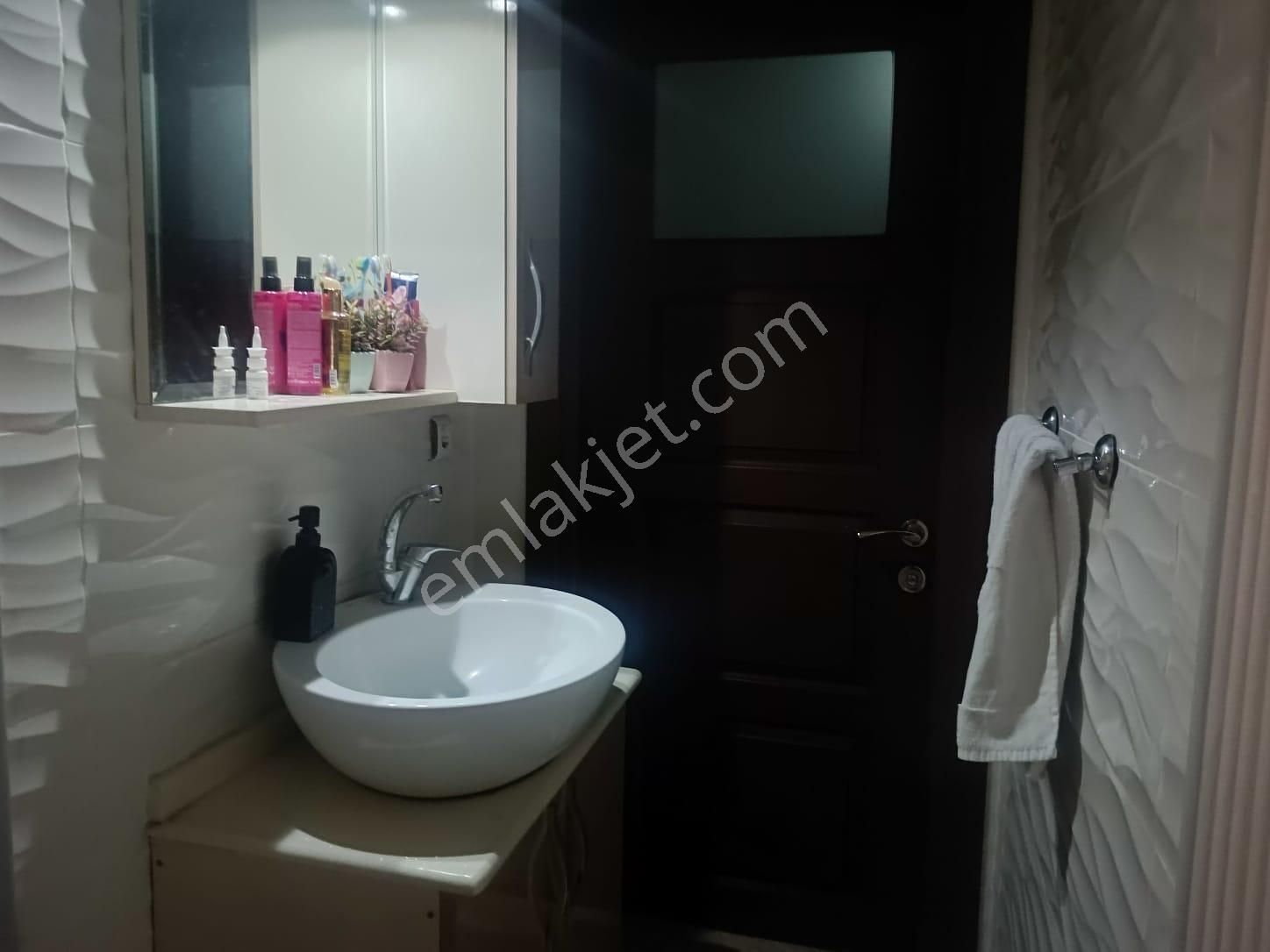 Acarlar Emlaktan Yıldıztepe Mahallesinde 3+1-130 M2 Doğalgazlı Satılık Daire - Görsel 15