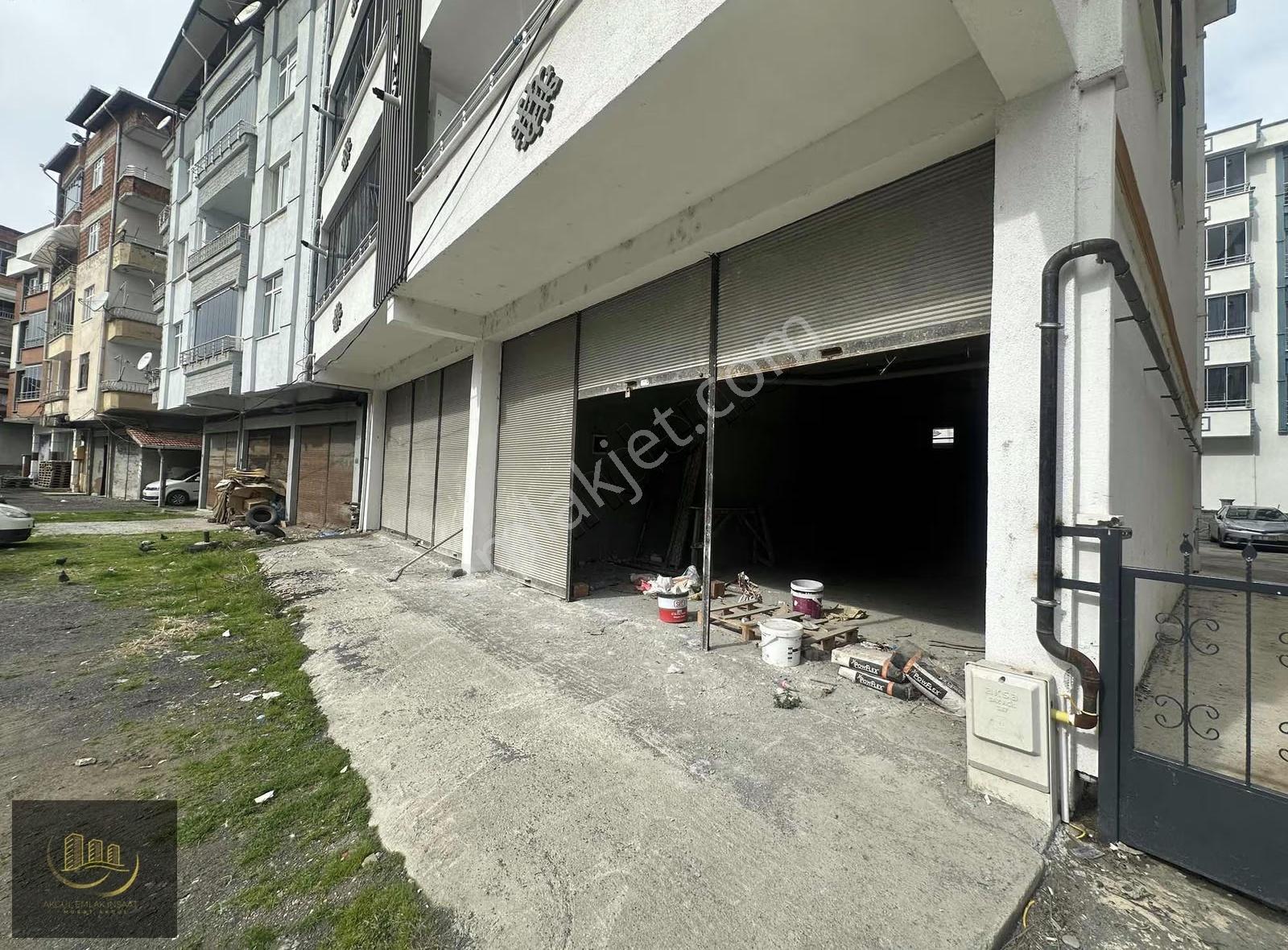 Akgül Emlak'tan Orta Mahallede Satılık Dükkanlar - Görsel 5