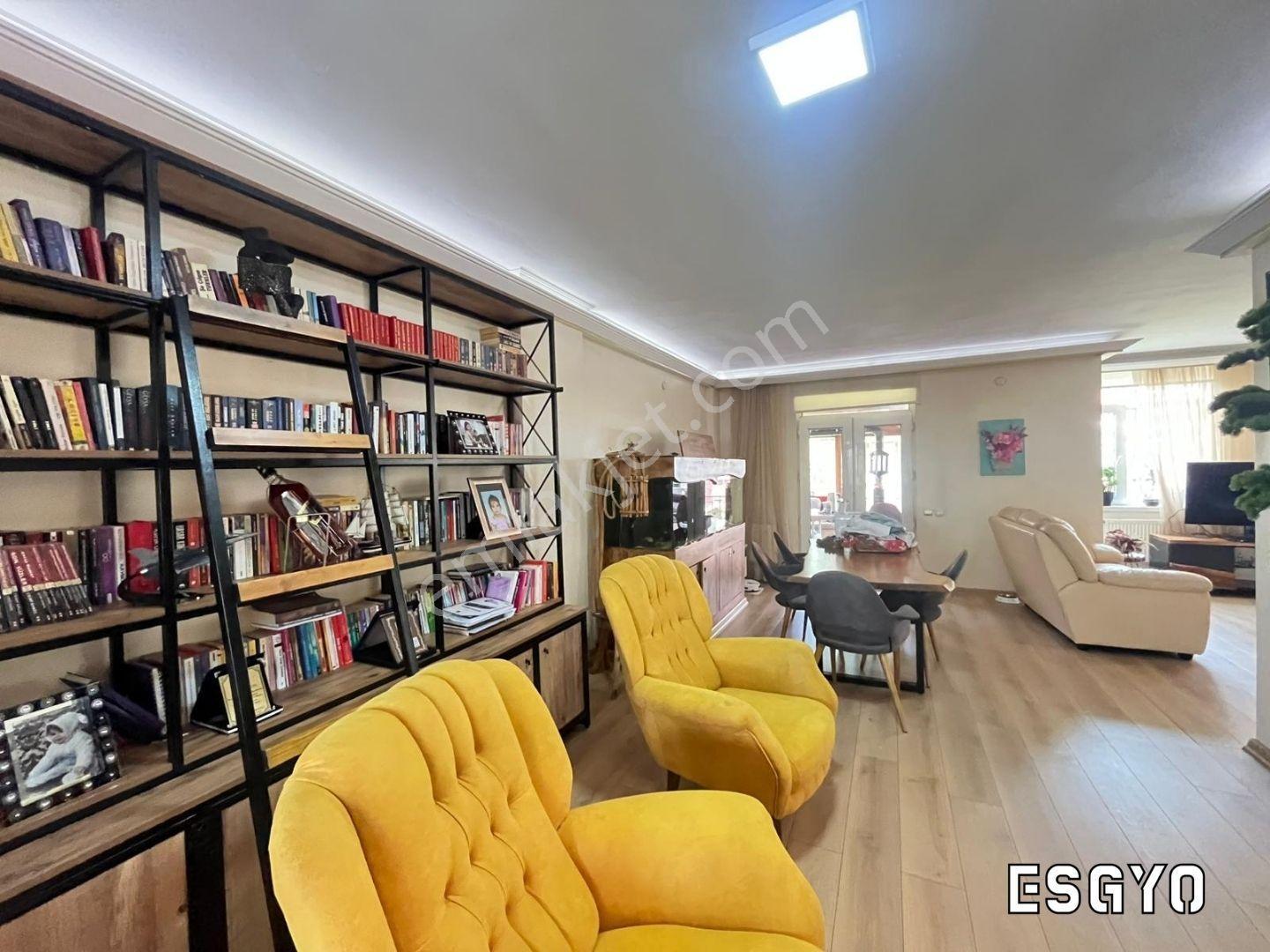 Esgyo'dan Batıkent Sağlıkkent Sitesinde 5+1 Satılık İkiz Villa - Görsel 6
