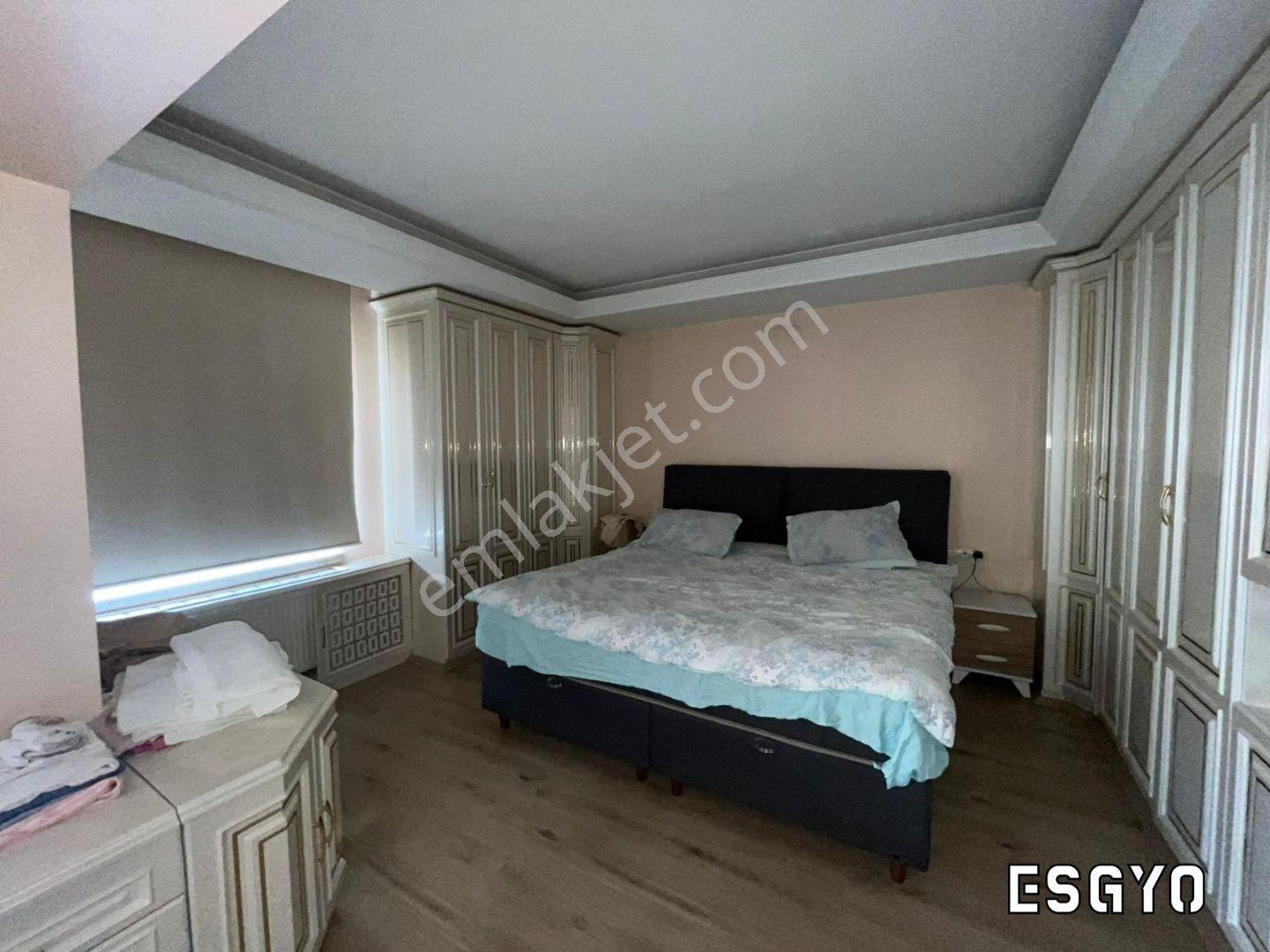 Esgyo'dan Batıkent Sağlıkkent Sitesinde 5+1 Satılık İkiz Villa - Görsel 14