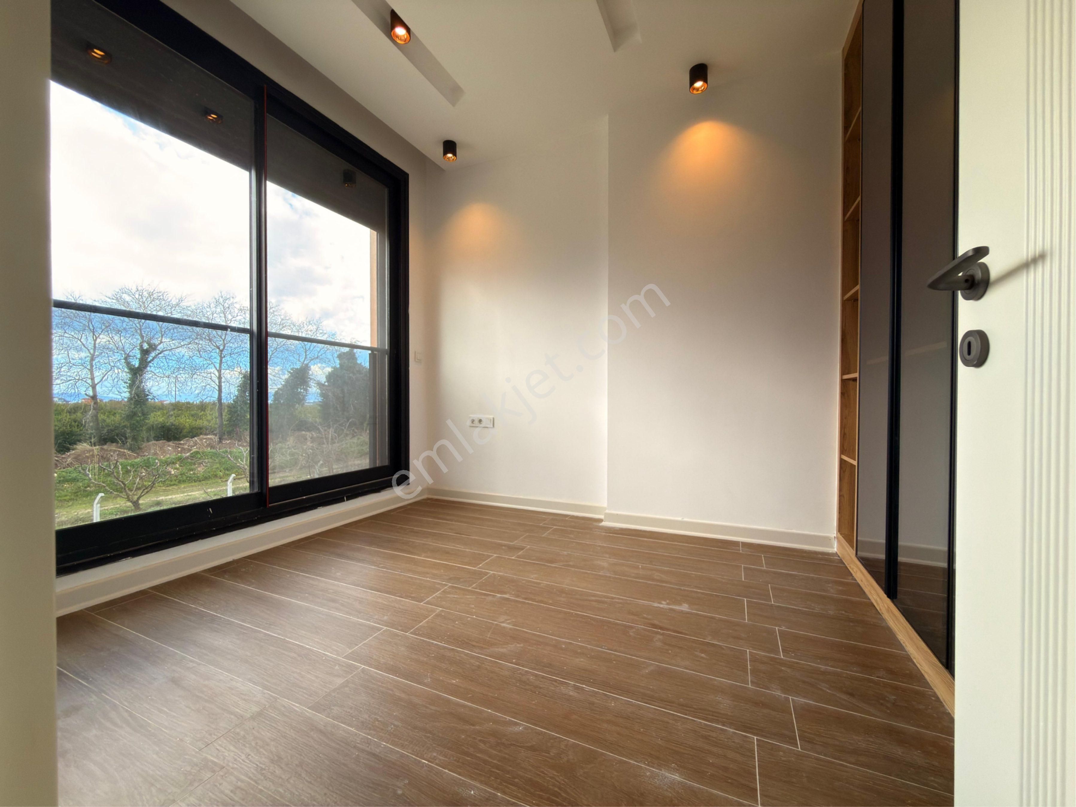 Kuşadası Davutlar'da Acil Satılık 3+1 Akıllı Özel Havuzlu Villa - Görsel 21