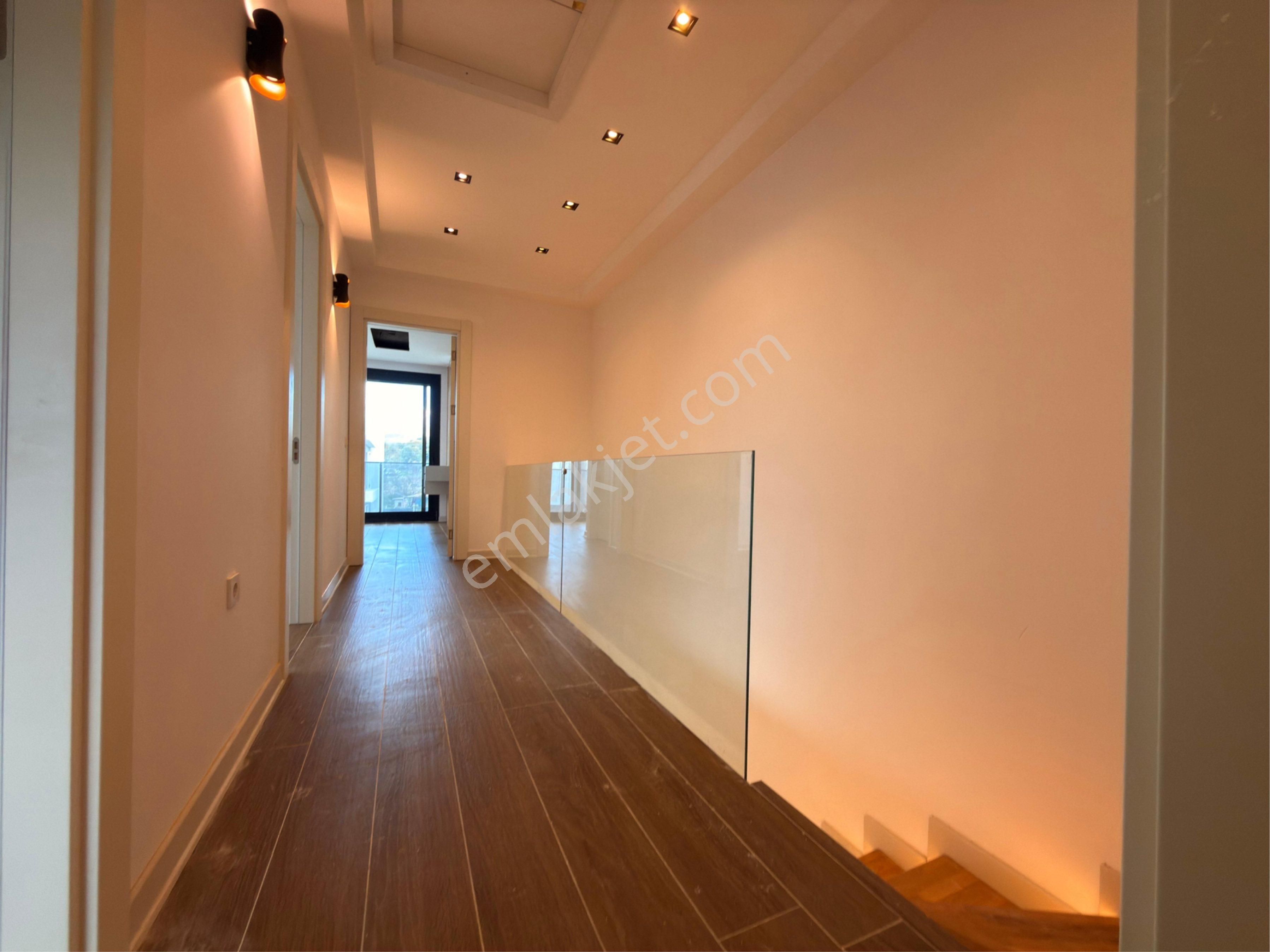 Kuşadası Davutlar'da Acil Satılık 3+1 Akıllı Özel Havuzlu Villa - Görsel 20