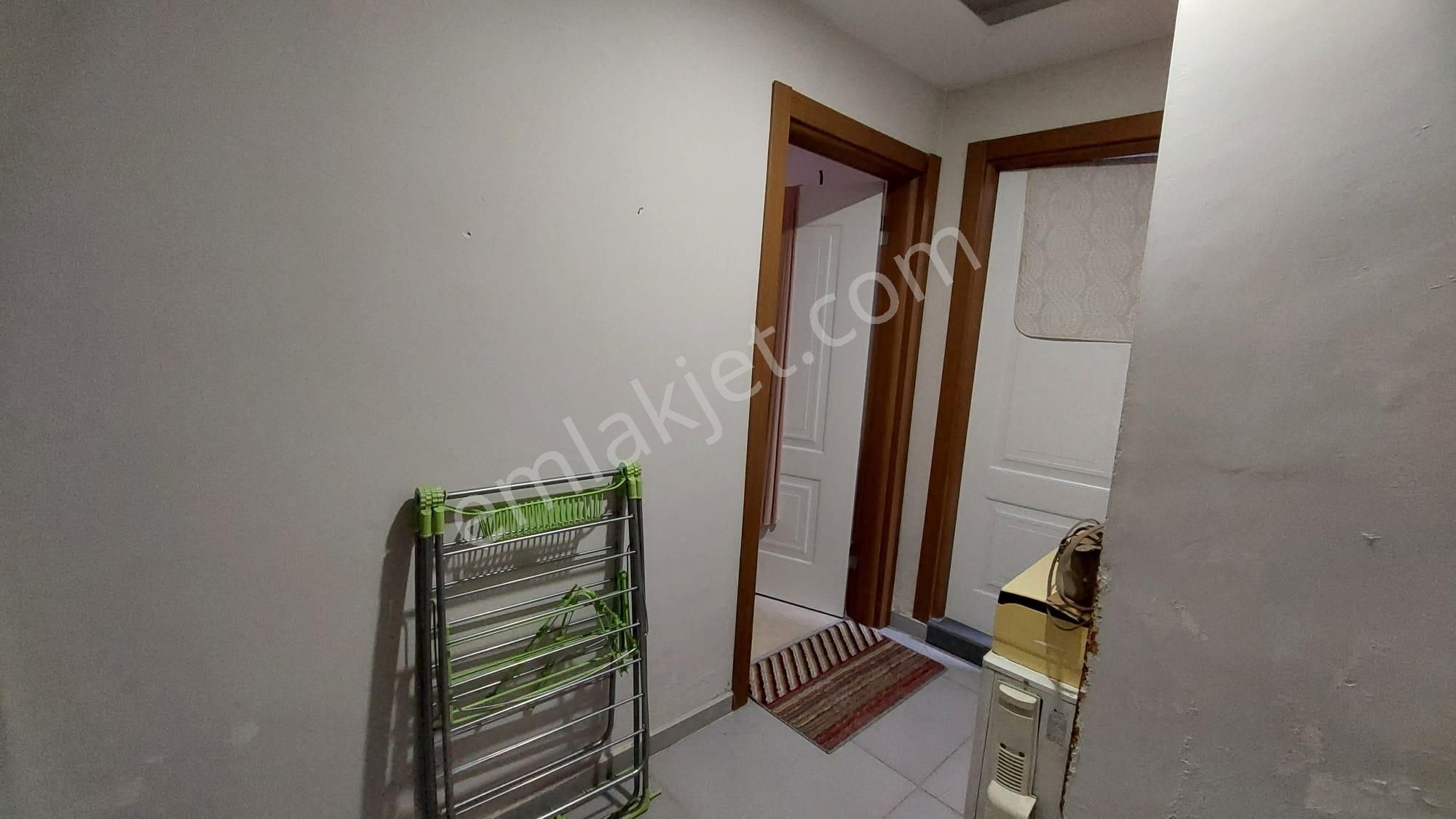 Coldwell Banker Route | Salimbey'de Acil Satılık 1+1 Daire - Görsel 11